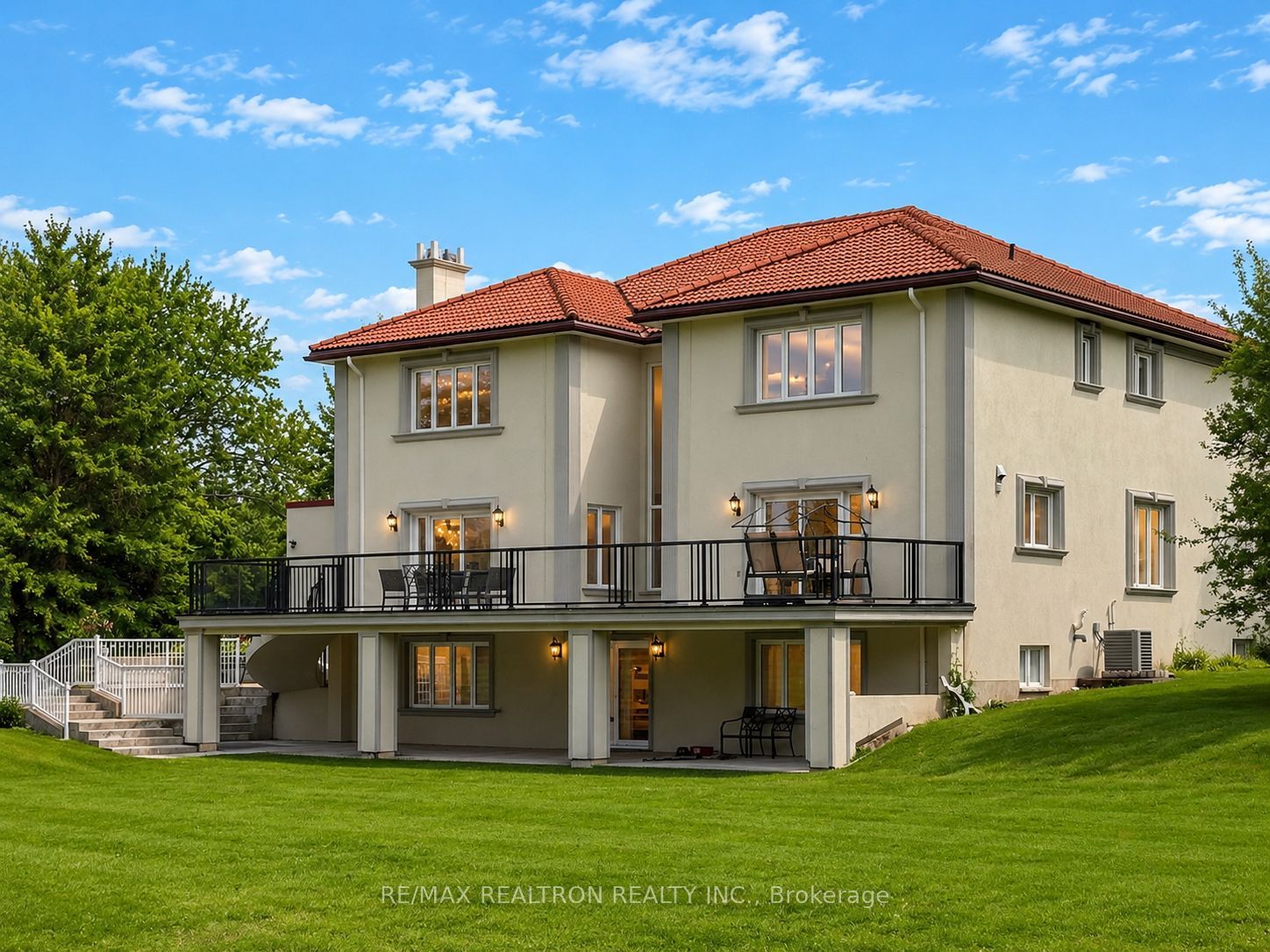 10 Bunting Court Property Photo 6