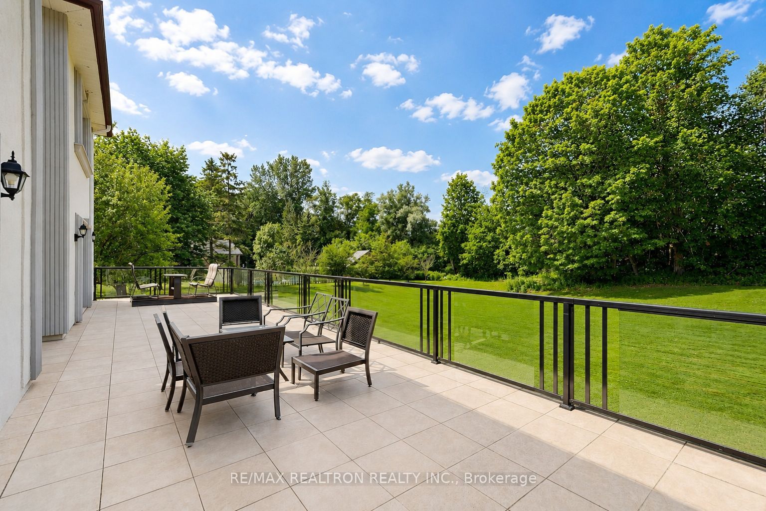10 Bunting Court Property Photo 11