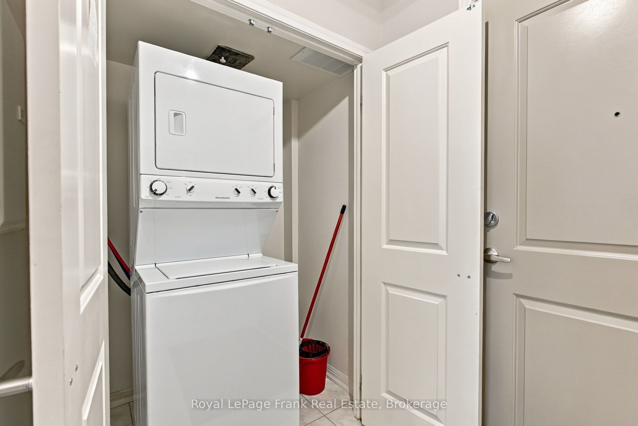 84 Aspen Springs Drive 405 Property Photo 16