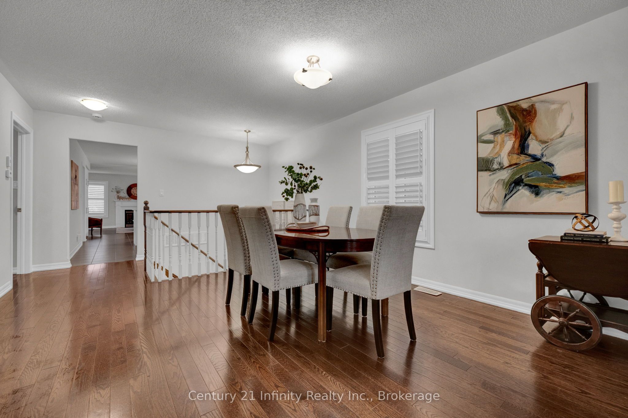 783 Ormond Drive Property Photo 4