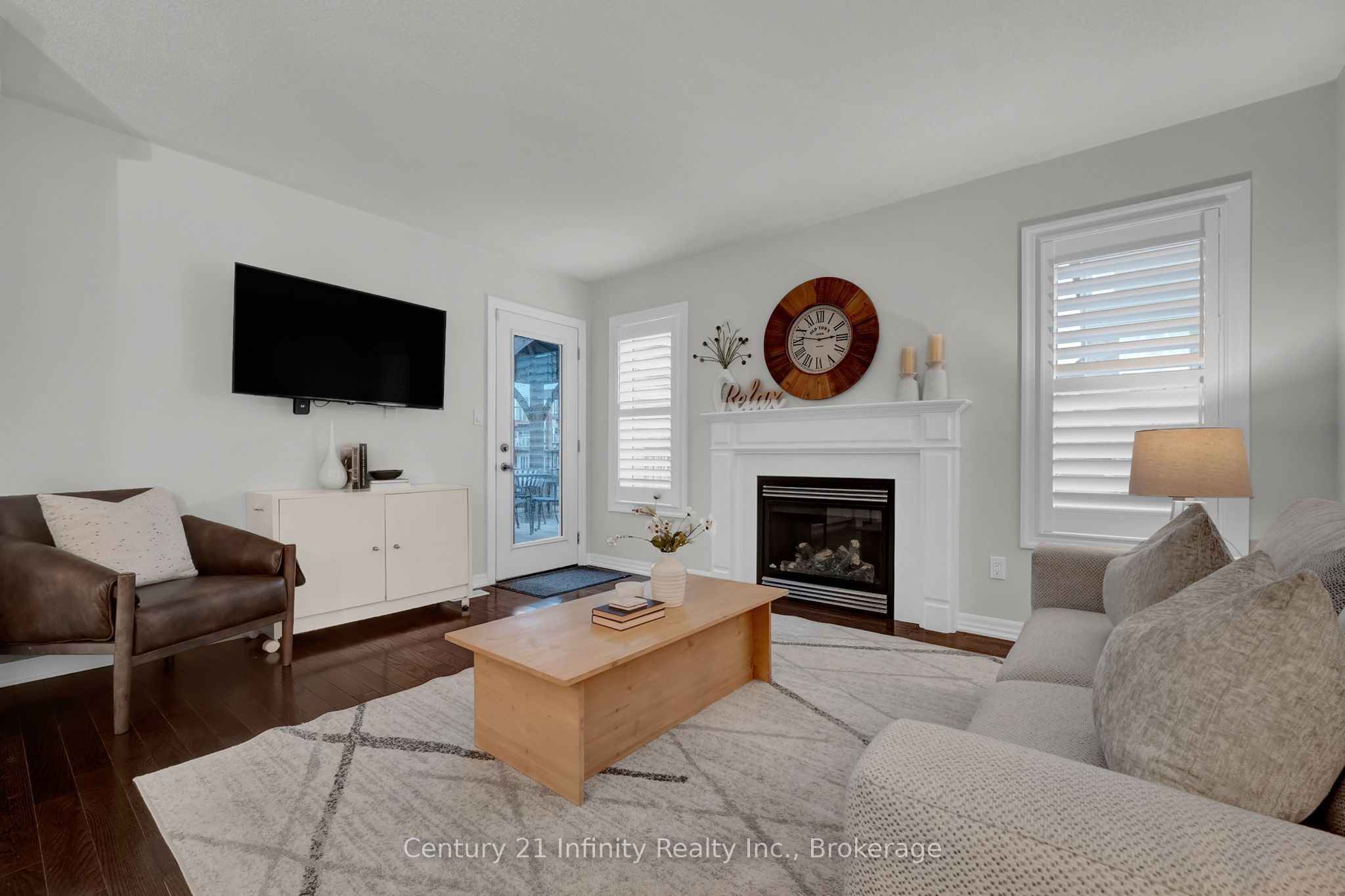 783 Ormond Drive Property Photo 13