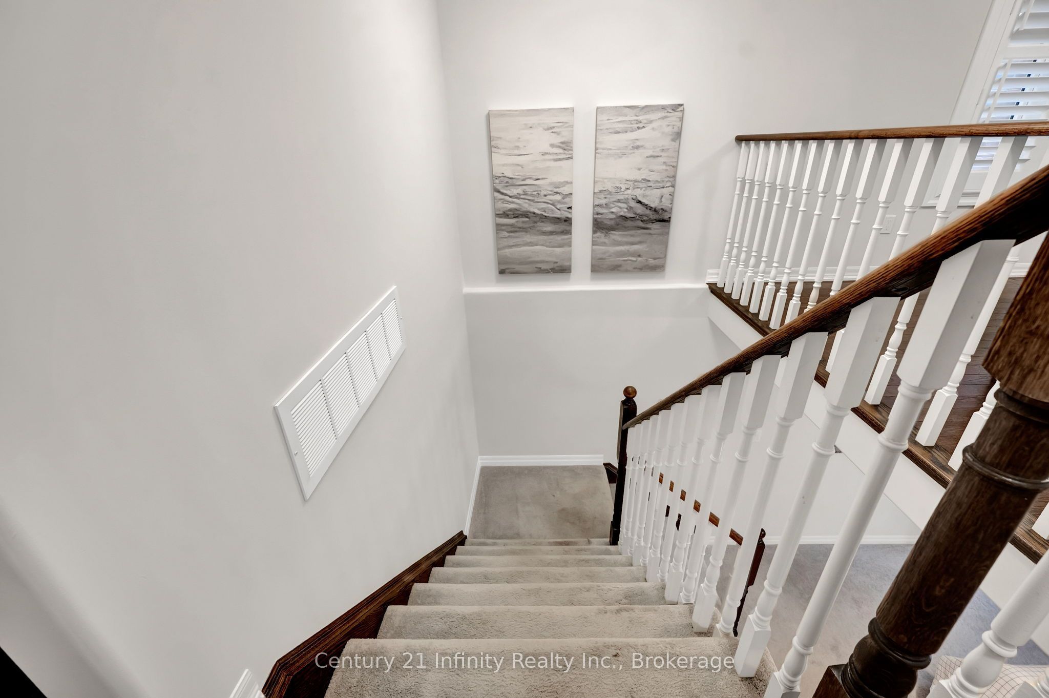 783 Ormond Drive Property Photo 25