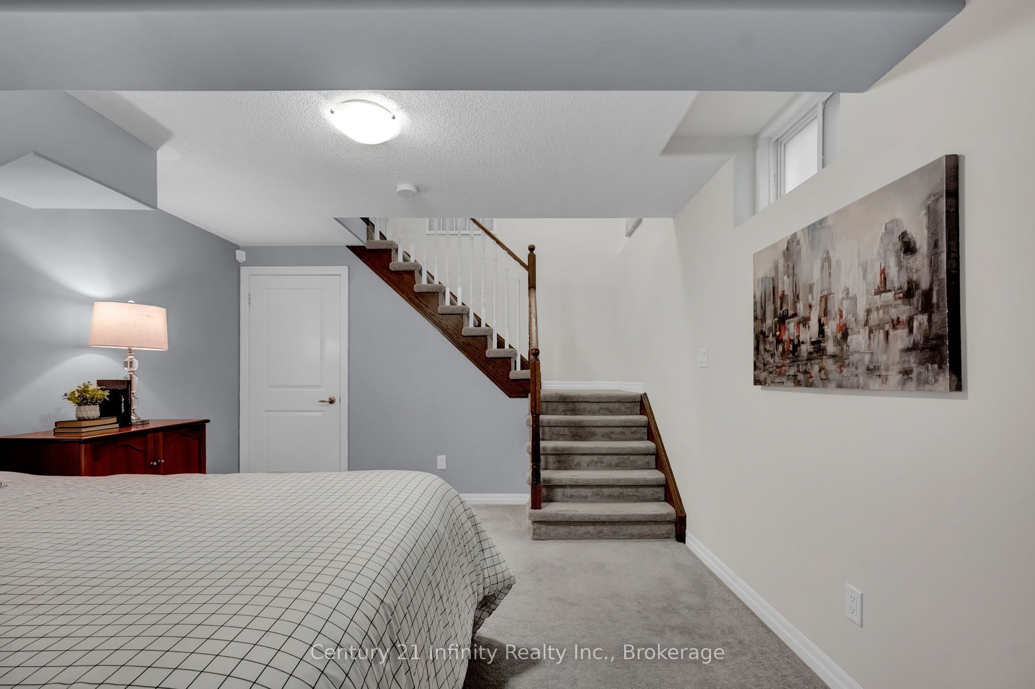 783 Ormond Drive Property Photo 27