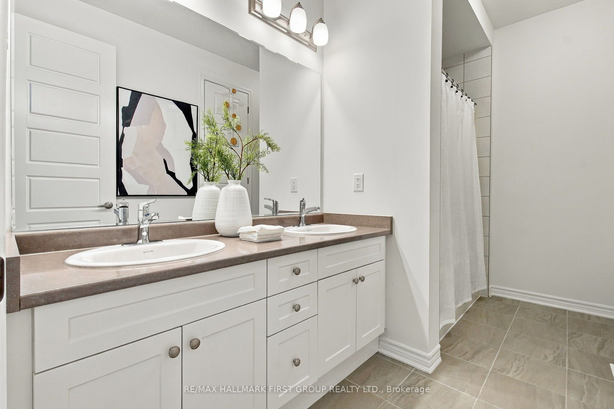 3302 Marchington Square Property Photo 21