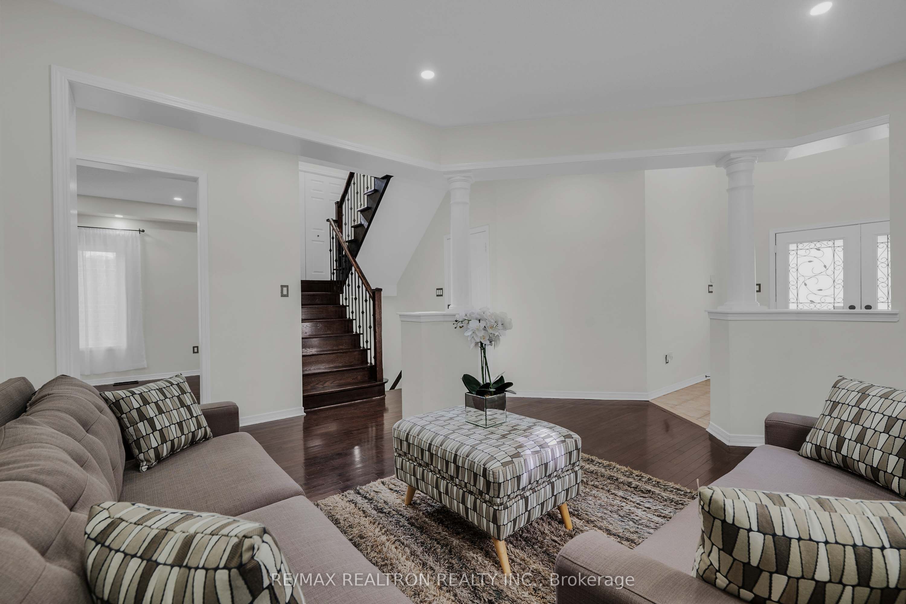 51 Swindells Street Property Photo 10