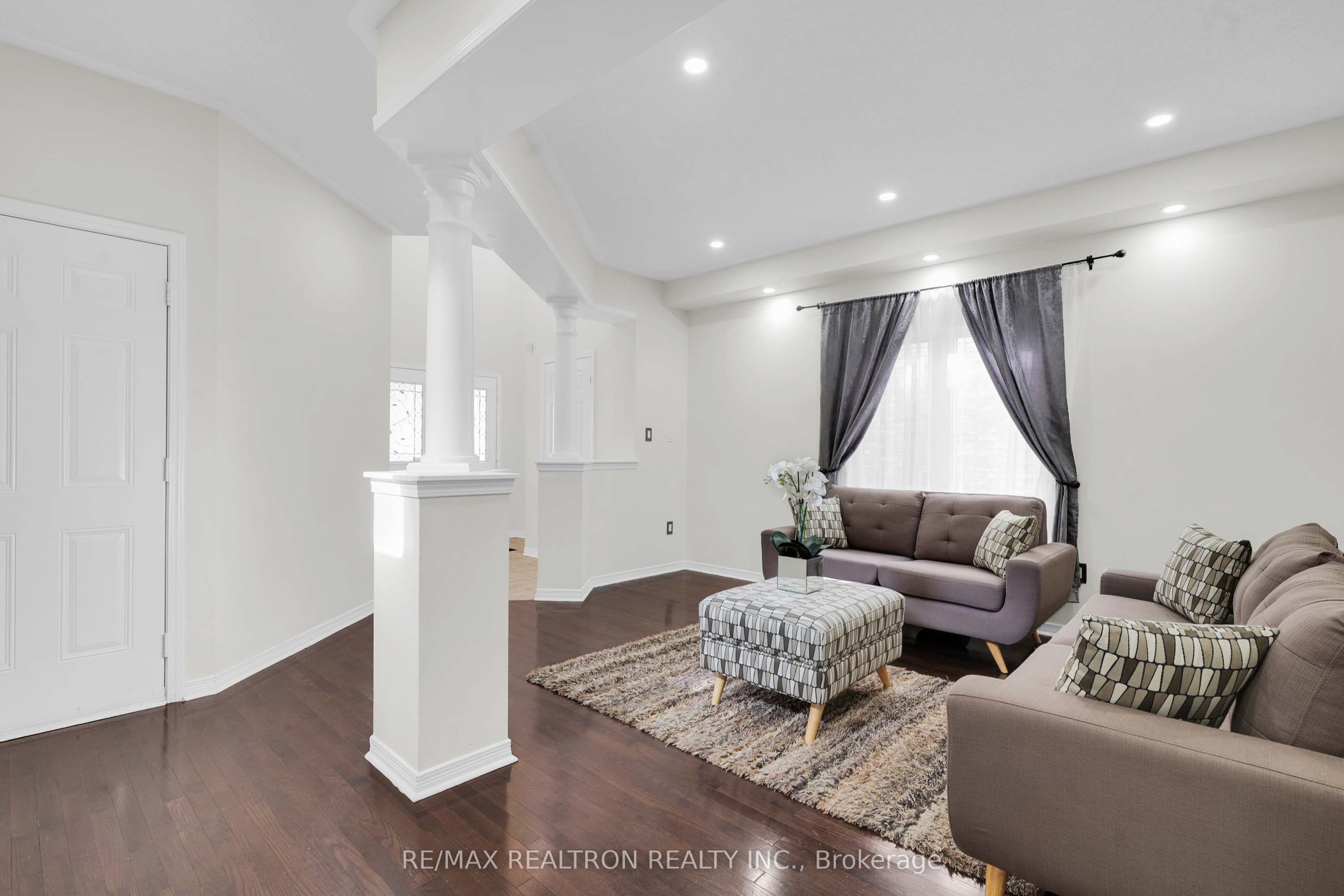 51 Swindells Street Property Photo 11