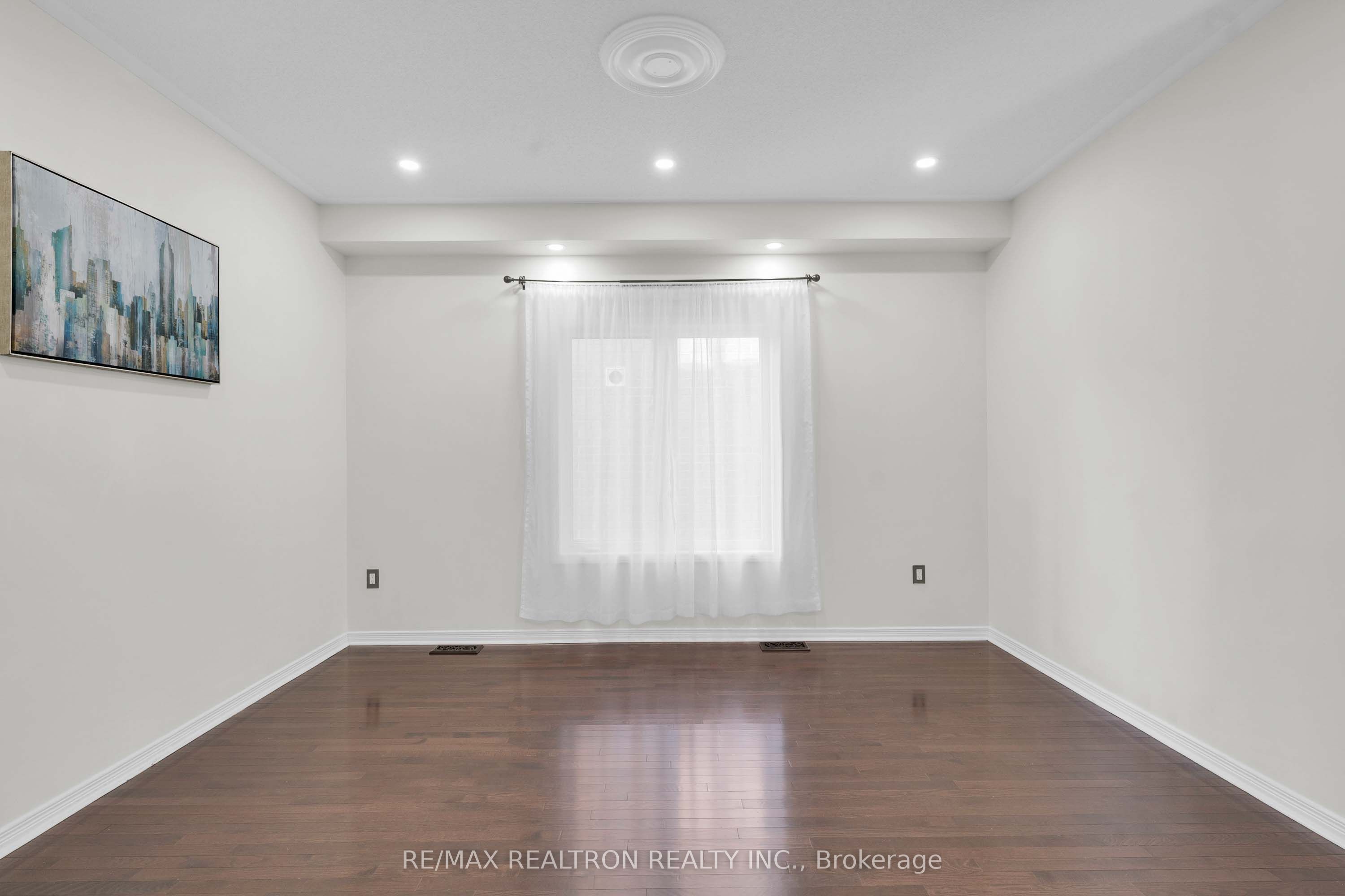 51 Swindells Street Property Photo 13