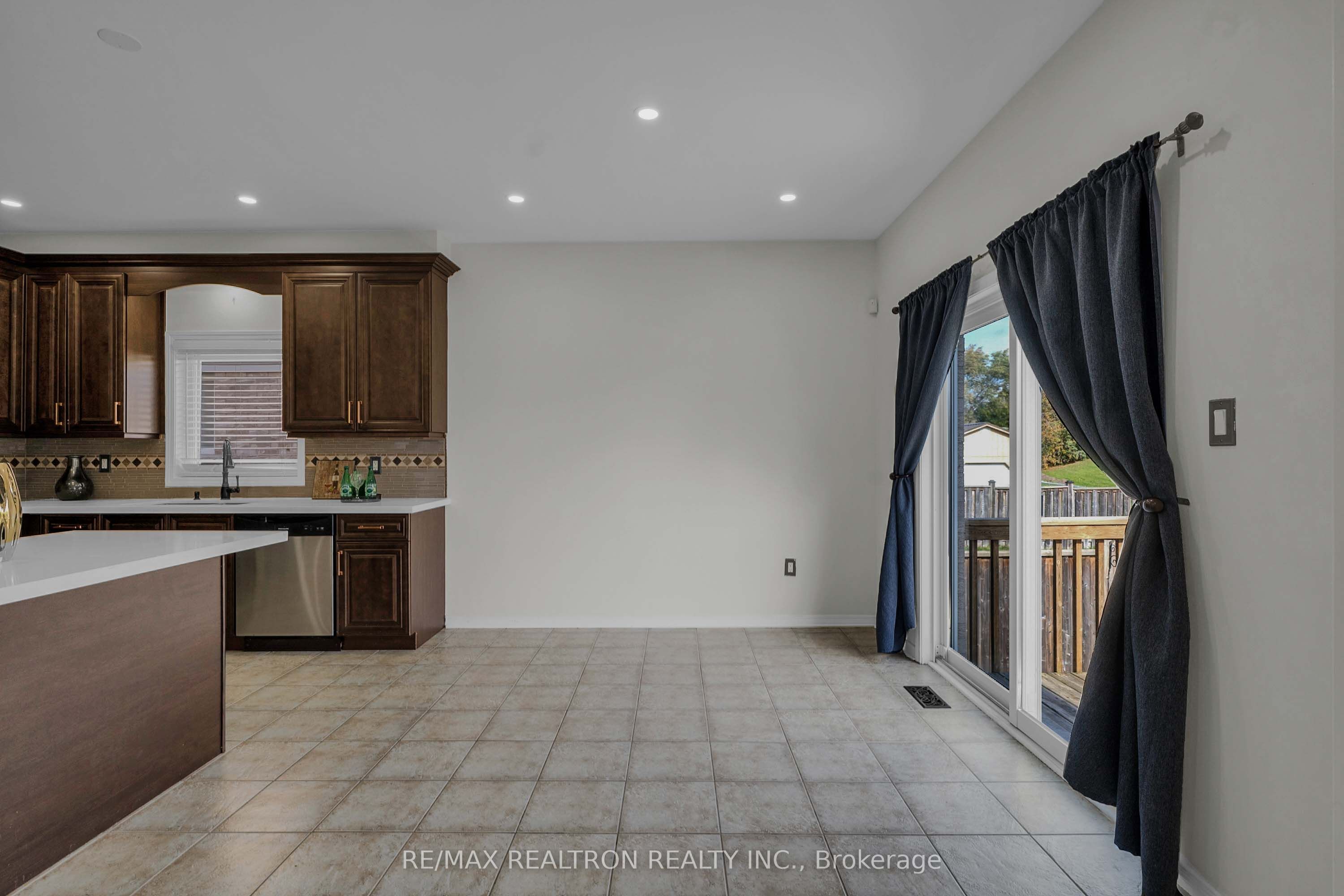 51 Swindells Street Property Photo 18