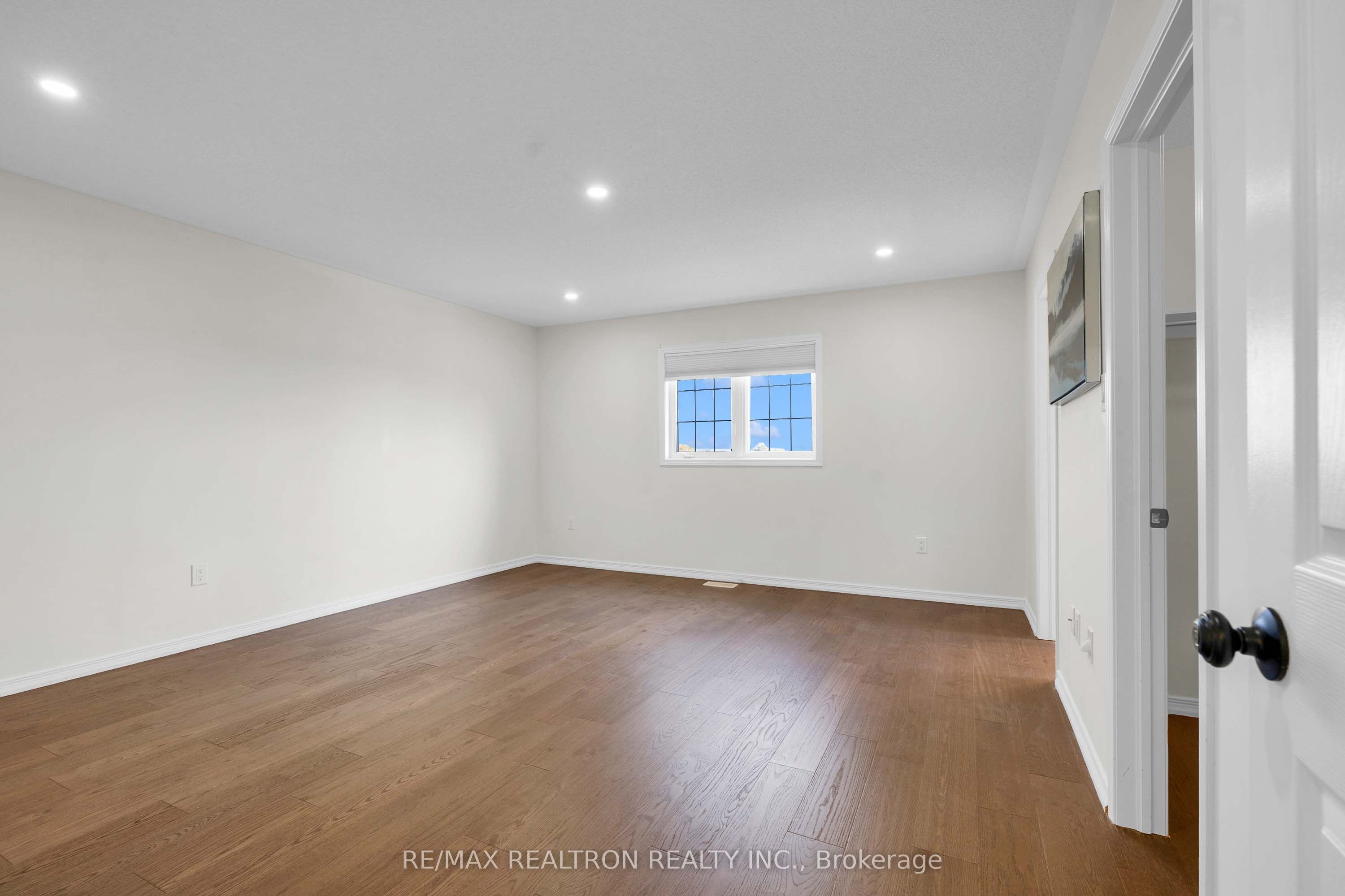 51 Swindells Street Property Photo 26
