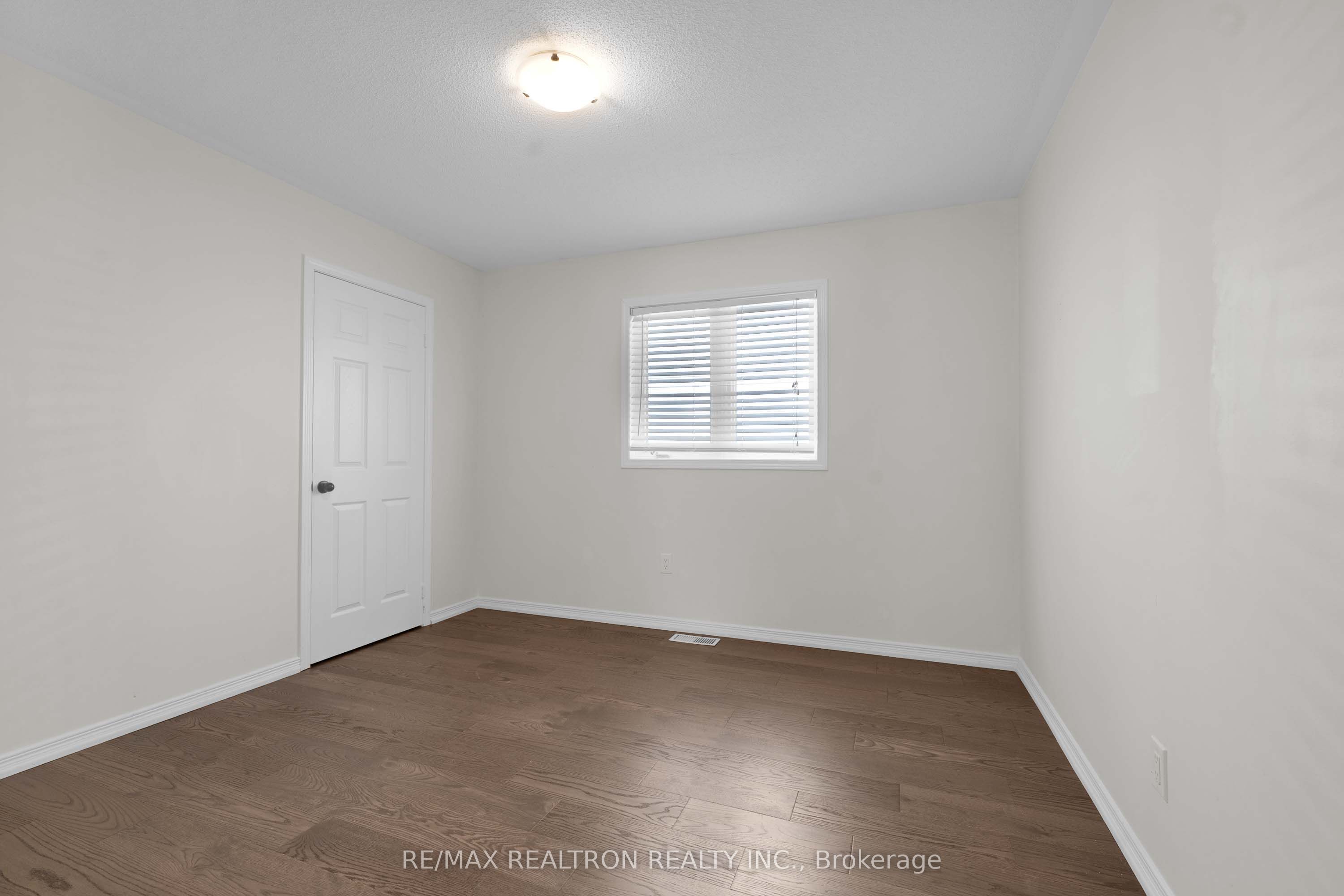51 Swindells Street Property Photo 32