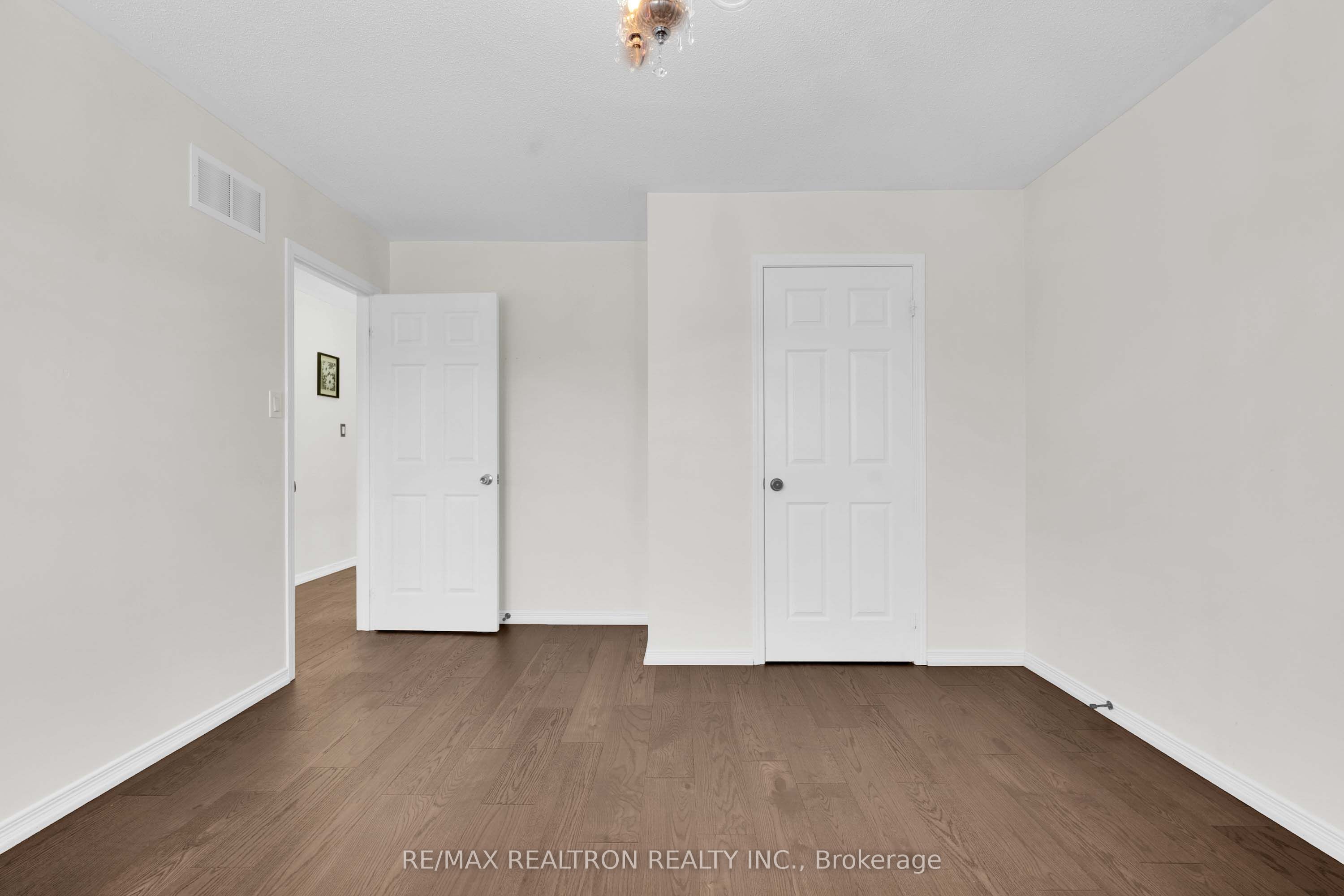 51 Swindells Street Property Photo 35