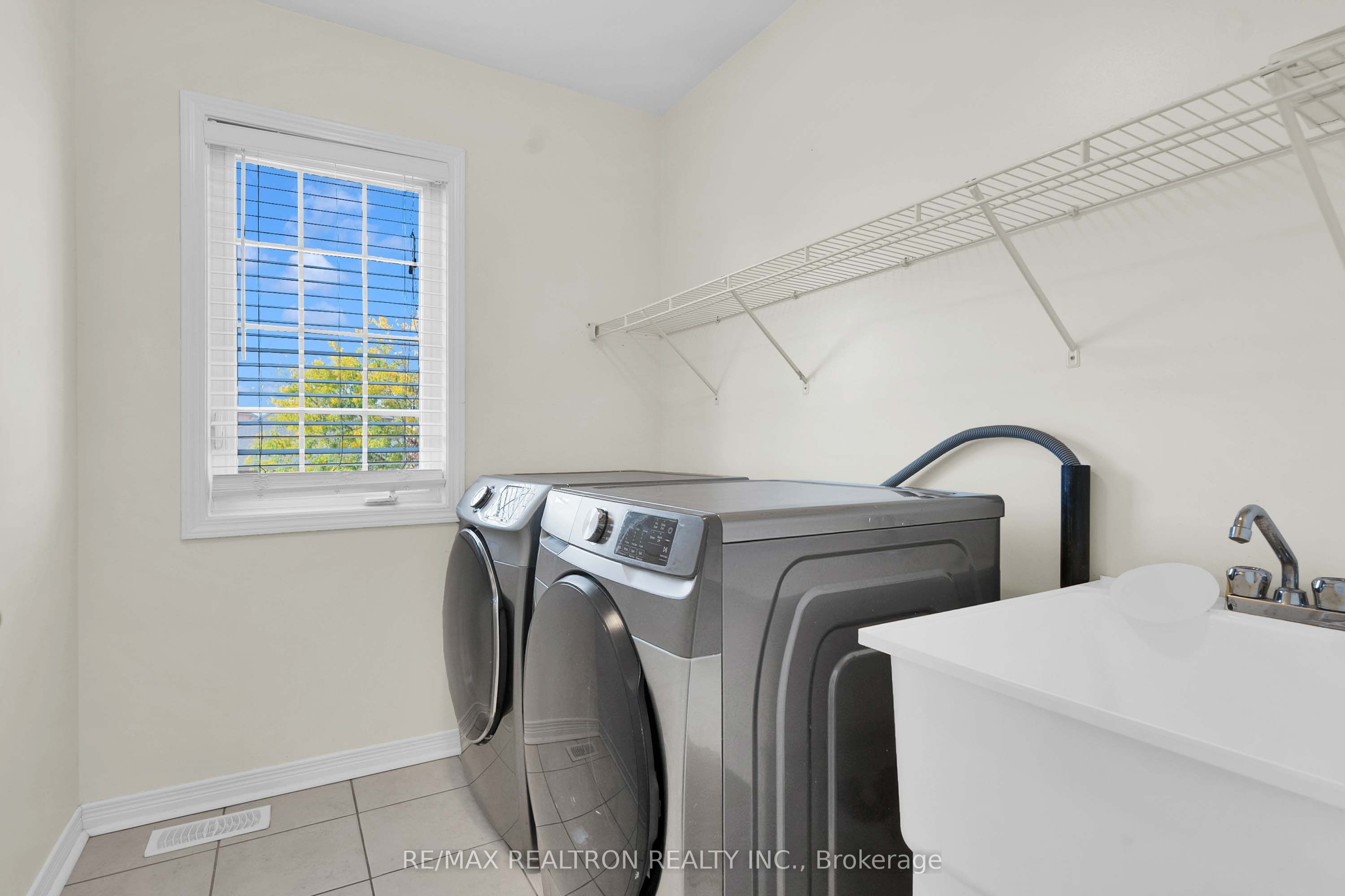 51 Swindells Street Property Photo 37