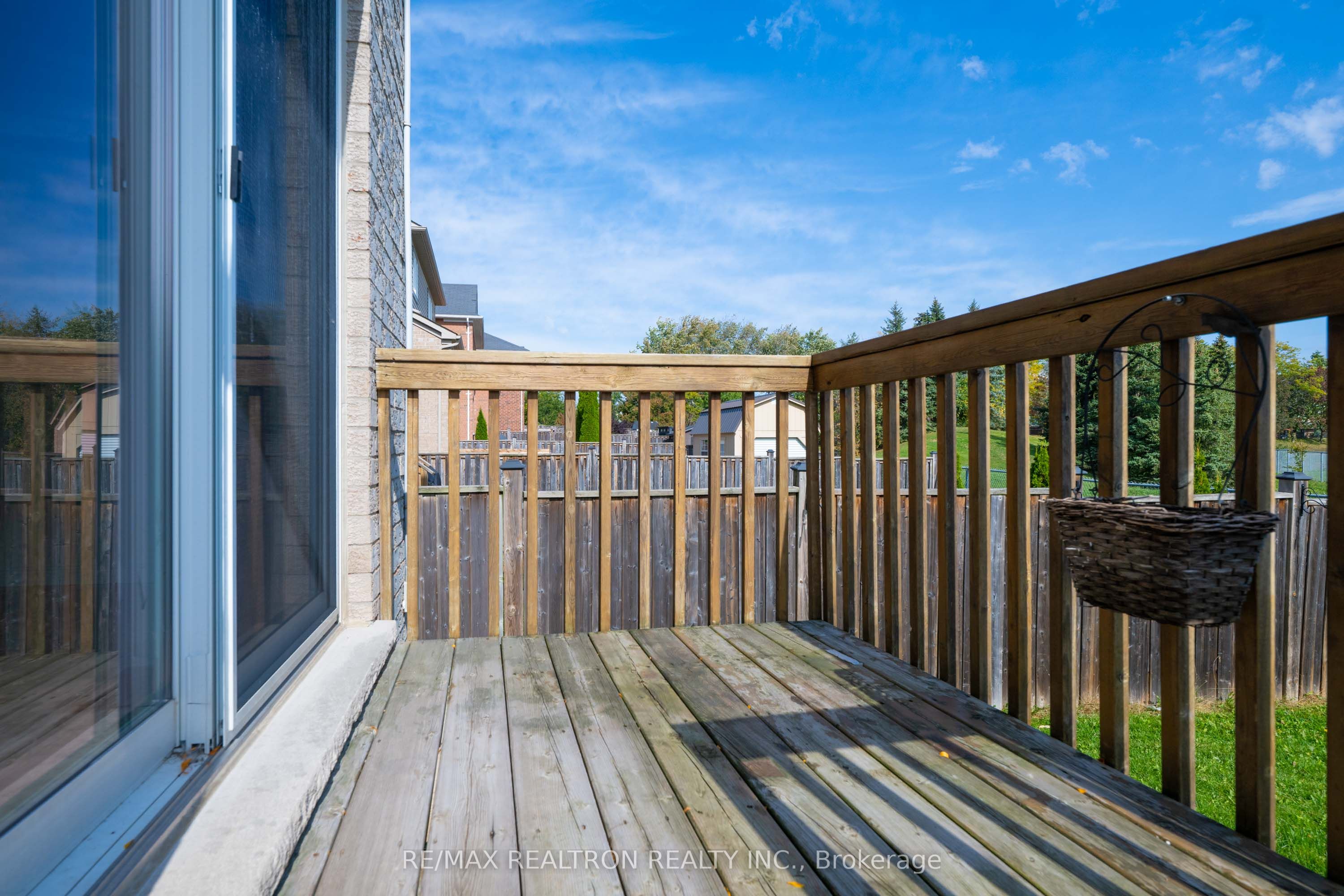 51 Swindells Street Property Photo 45