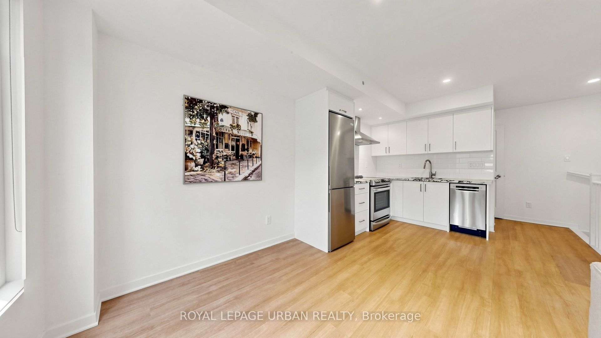 76 Munro Street 2 Property Photo 13