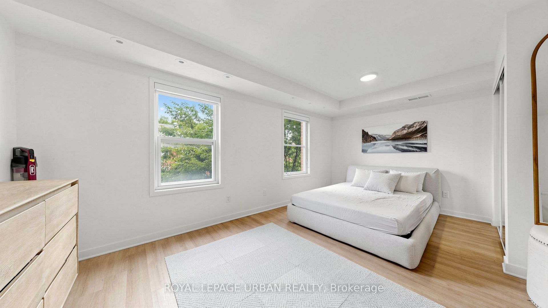 76 Munro Street 2 Property Photo 20