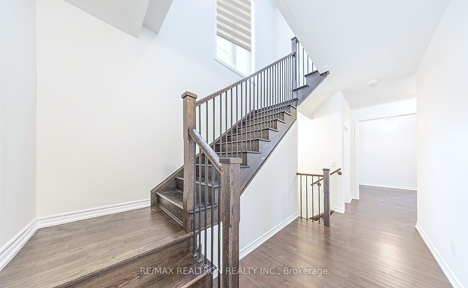 1041 Suddard Avenue Property Photo 2