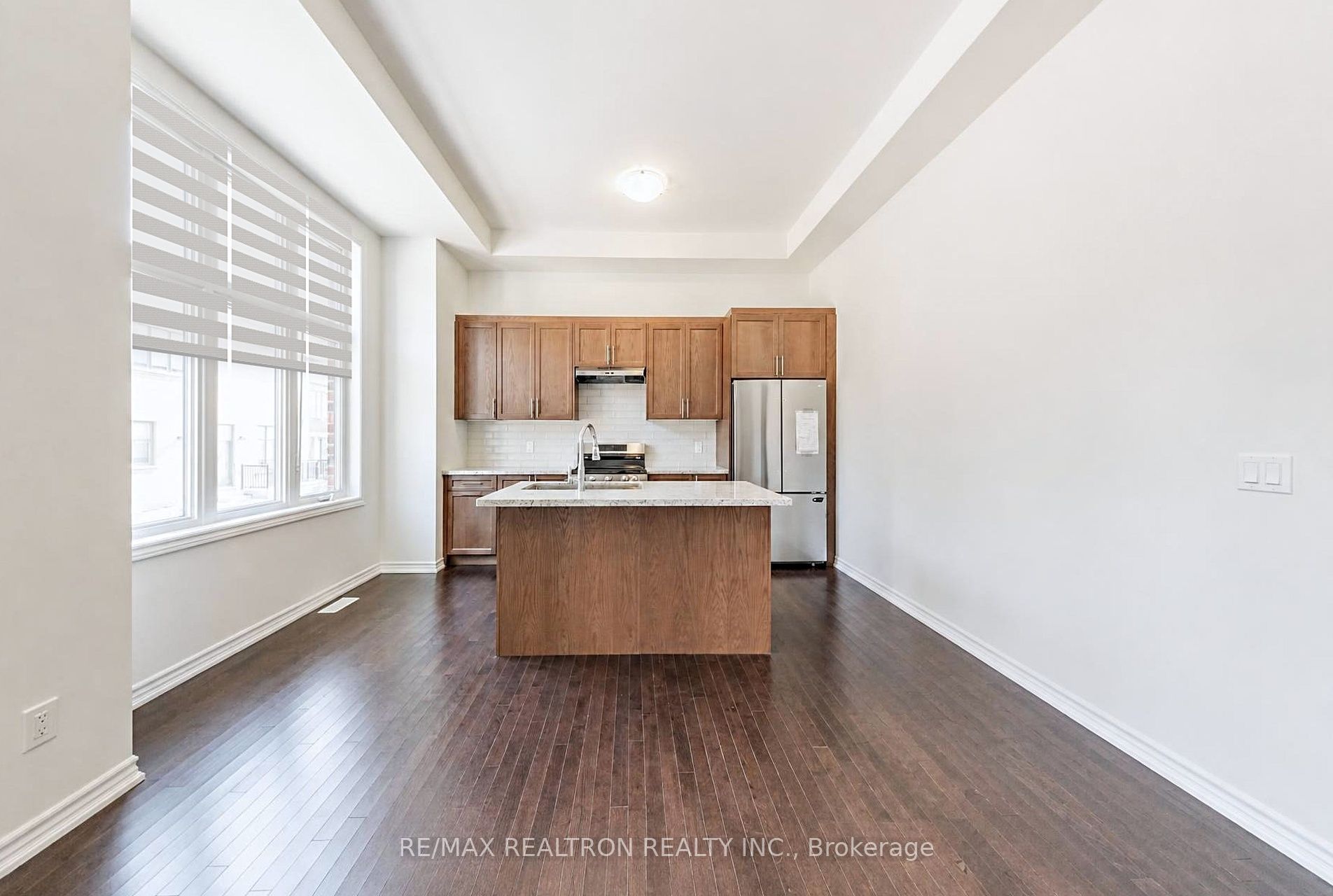 1041 Suddard Avenue Property Photo 6