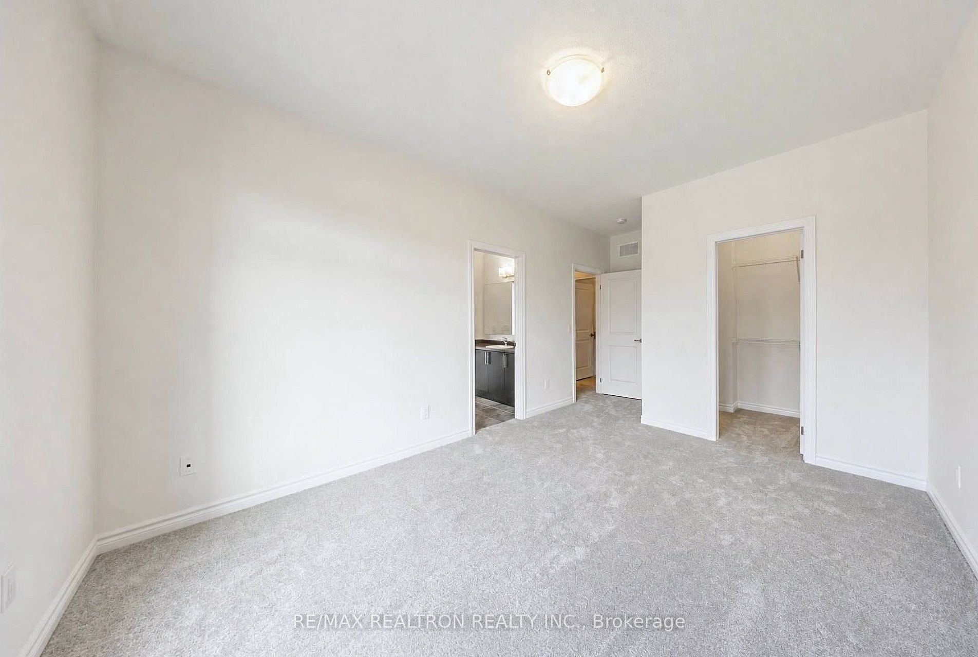 1041 Suddard Avenue Property Photo 11