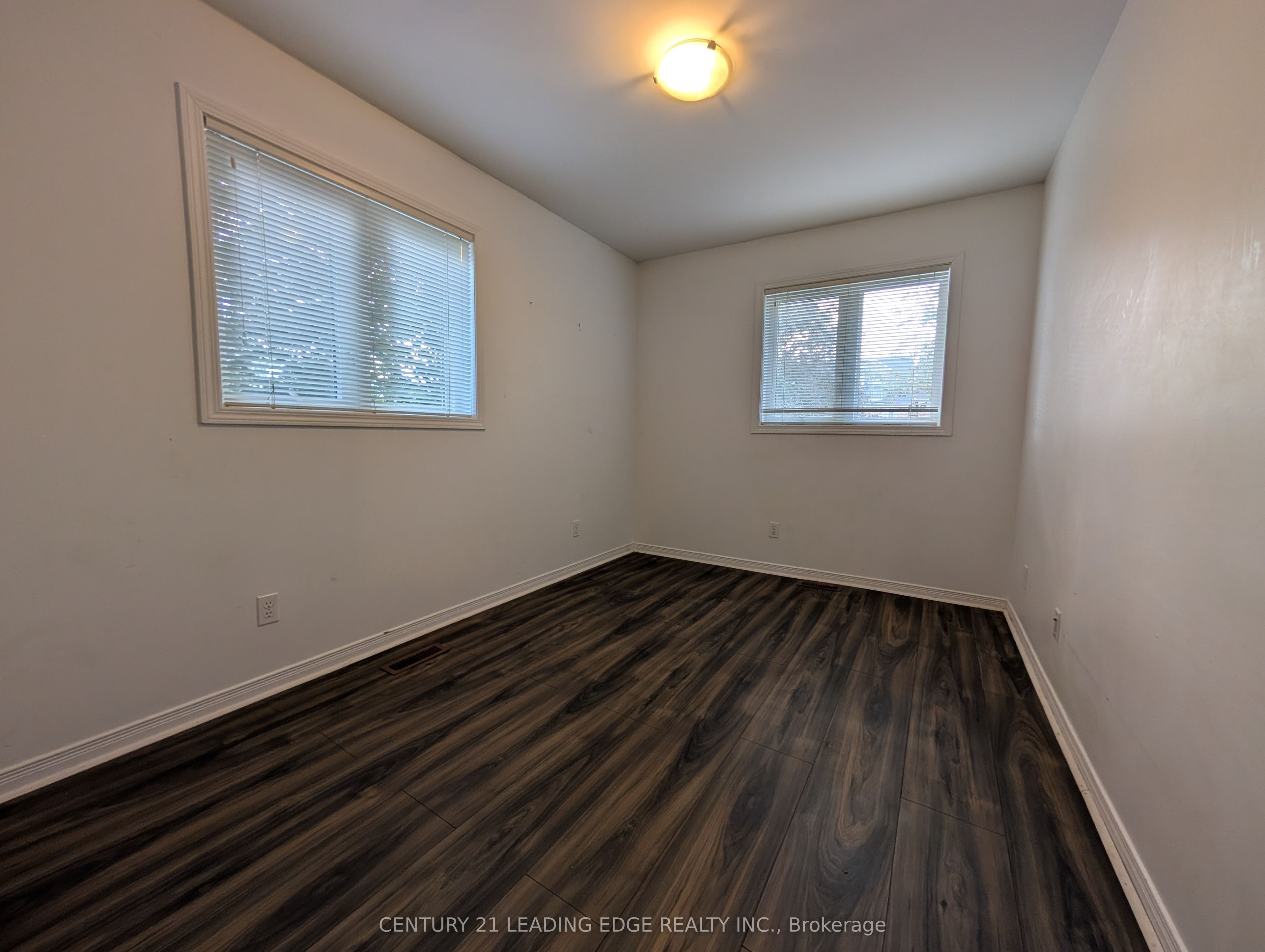 736 Kingston Road 3 Property Photo 8
