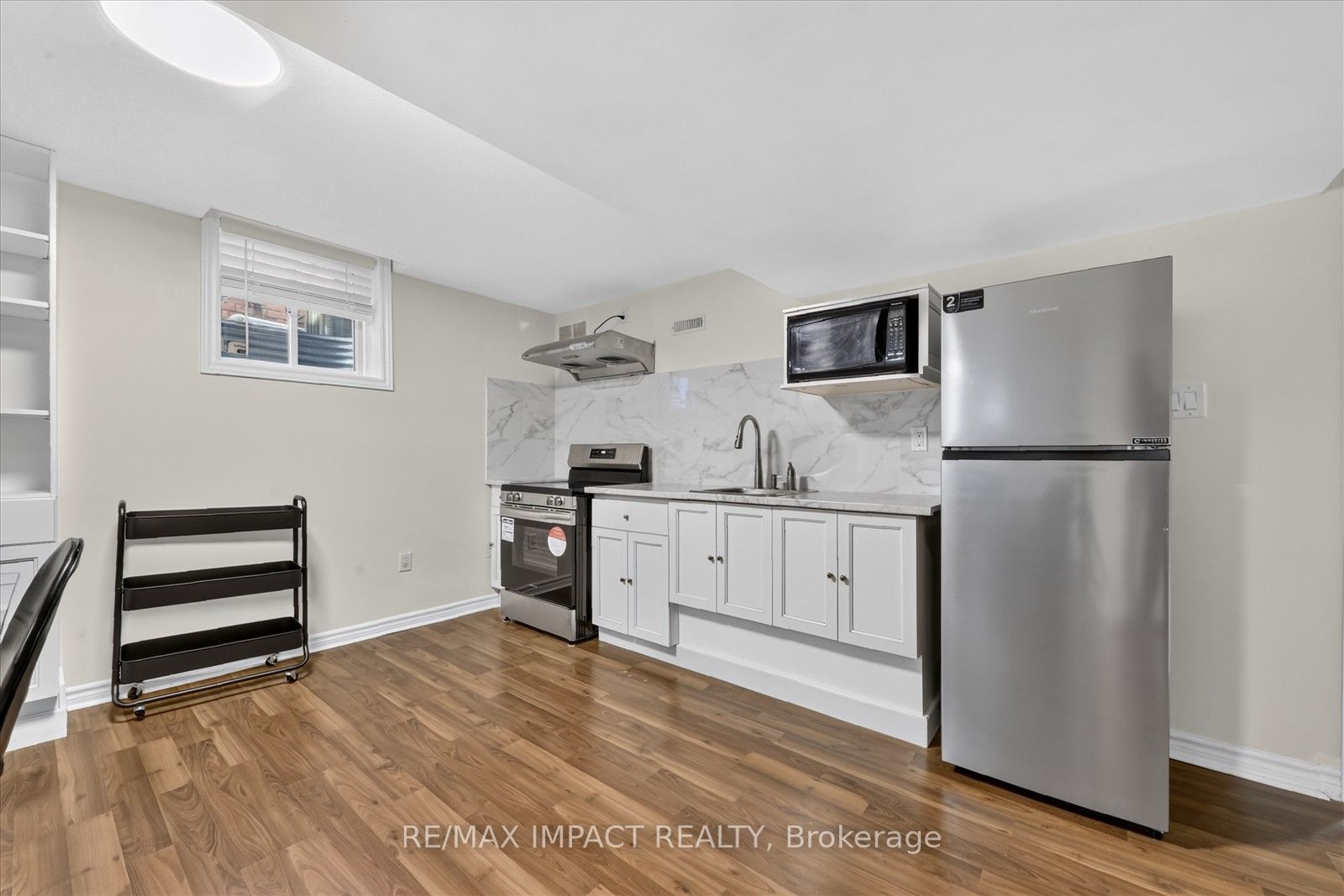 130 Baycliffe Drive Basement Property Photo 12