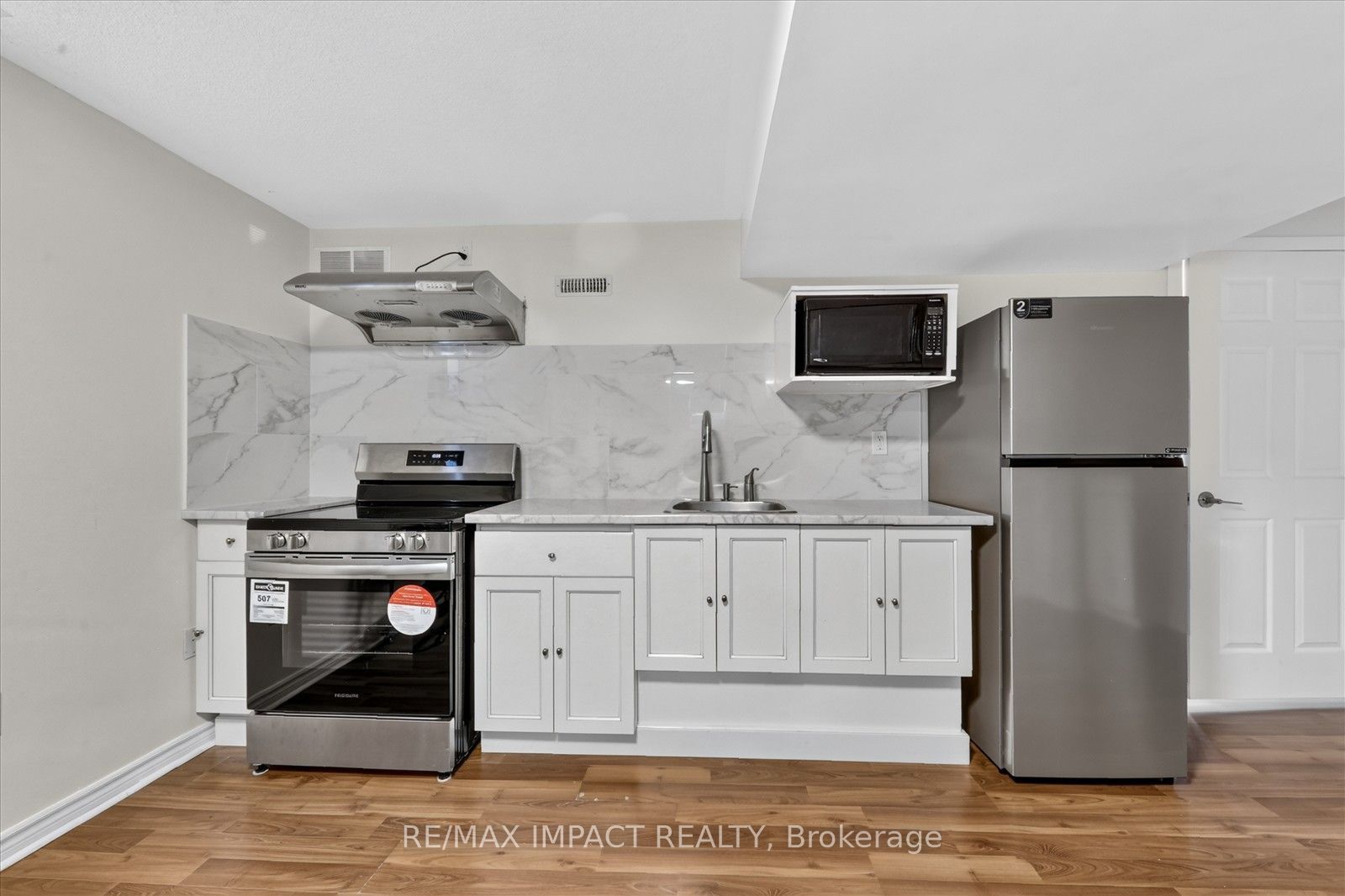 130 Baycliffe Drive Basement Property Photo 13