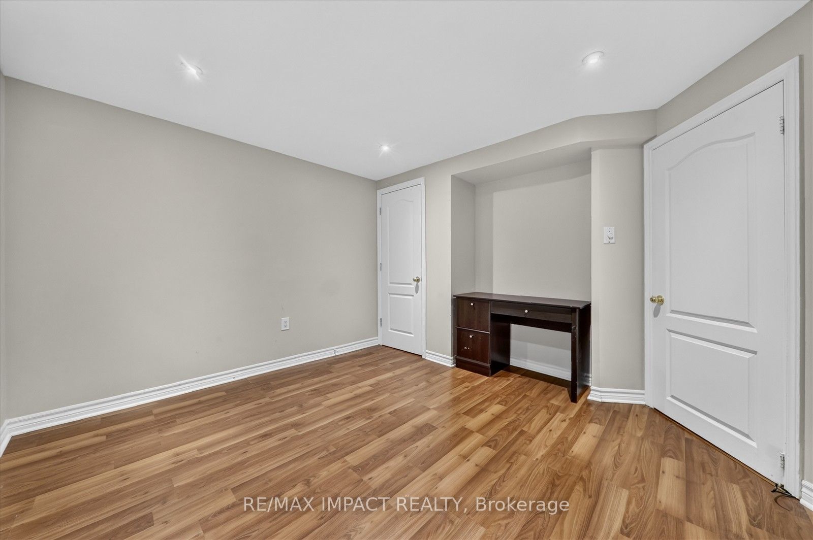 130 Baycliffe Drive Basement Property Photo 22