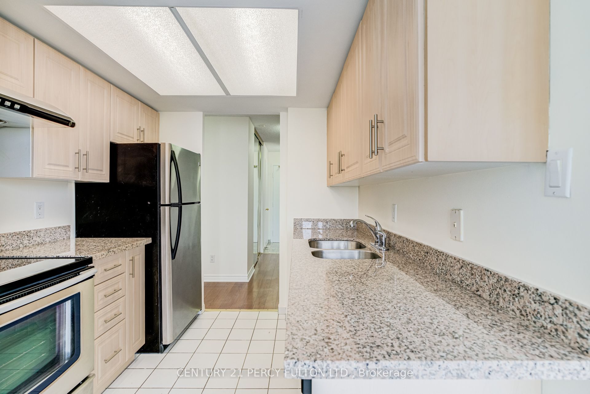 11753 Sheppard Avenue E 504 Property Photo 8