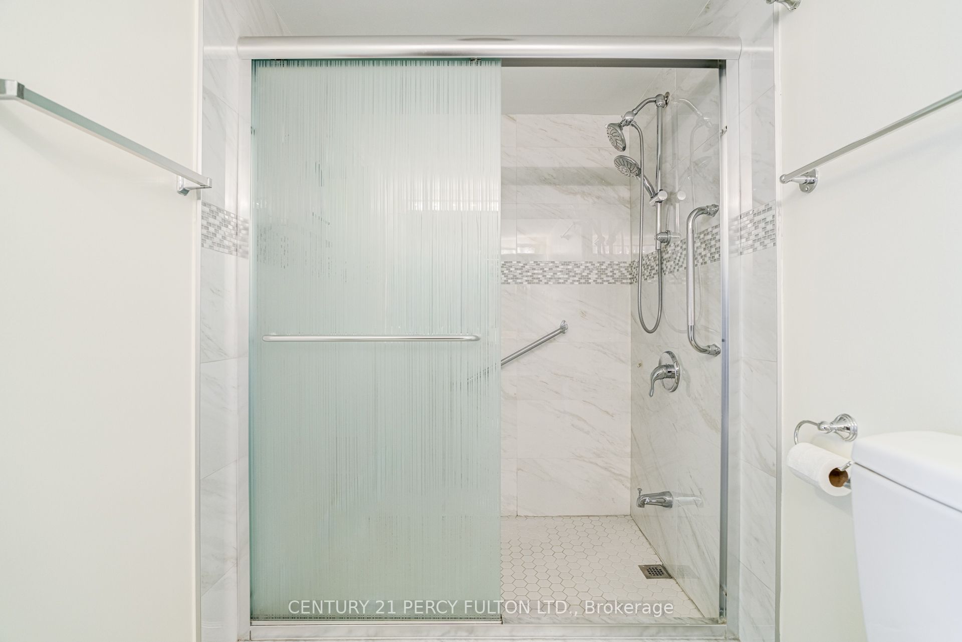 11753 Sheppard Avenue E 504 Property Photo 16