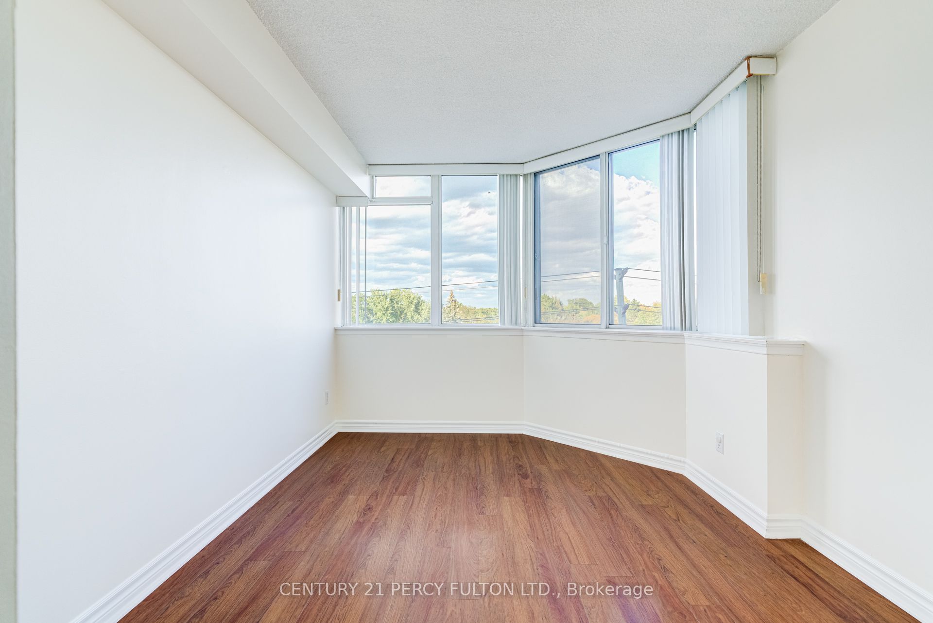 11753 Sheppard Avenue E 504 Property Photo 22