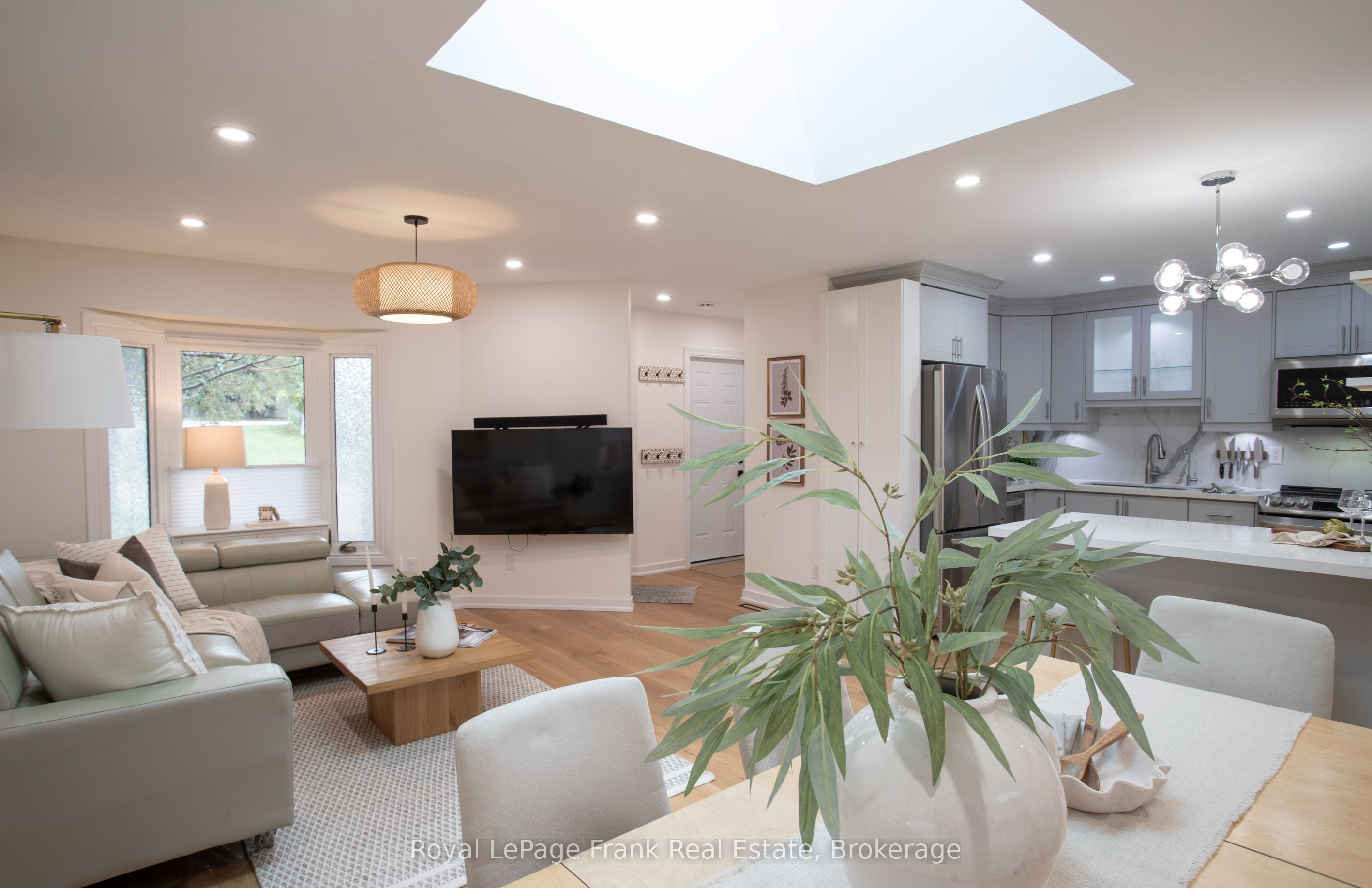 37 Angus Drive Property Photo 18