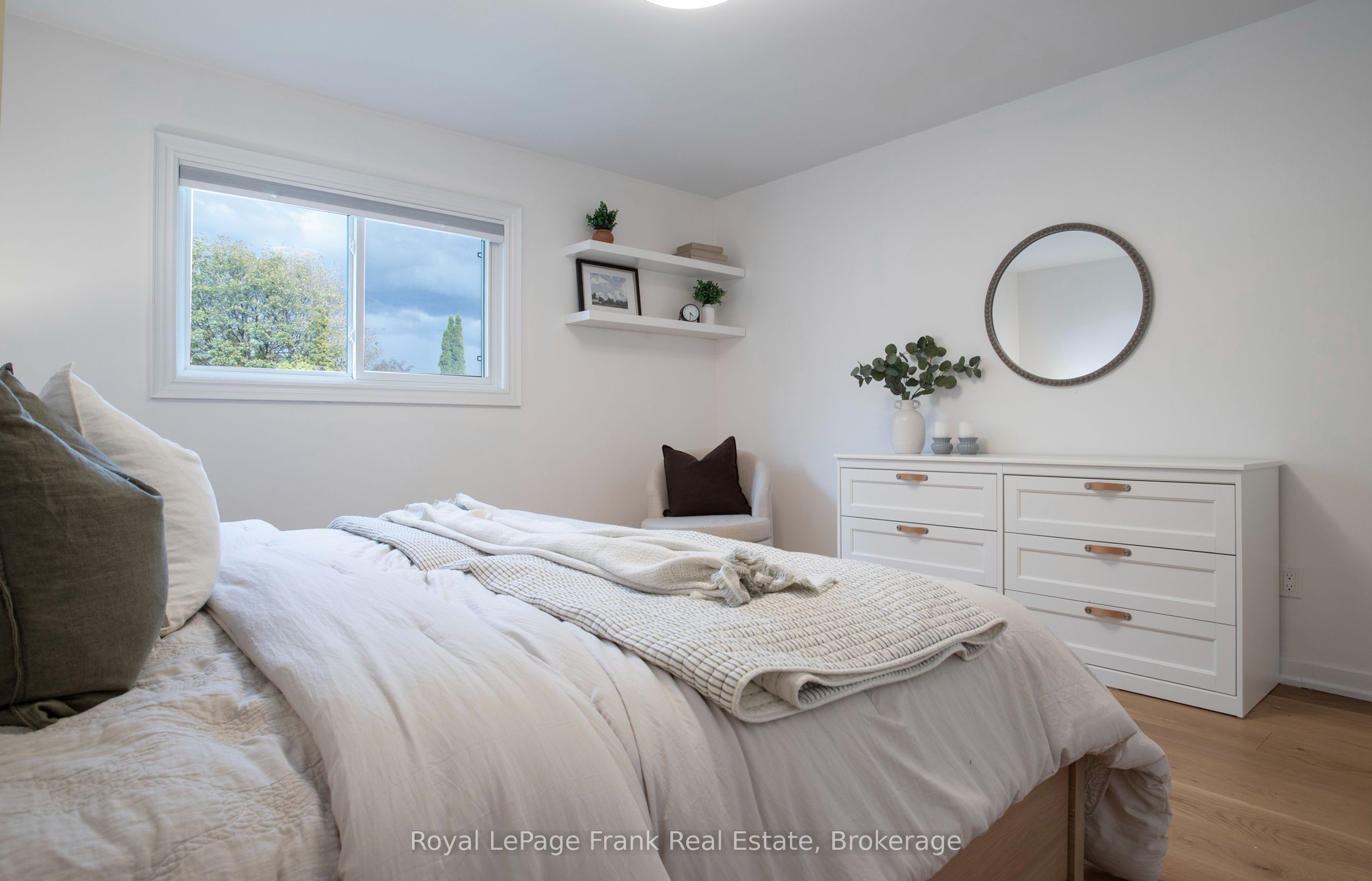37 Angus Drive Property Photo 28