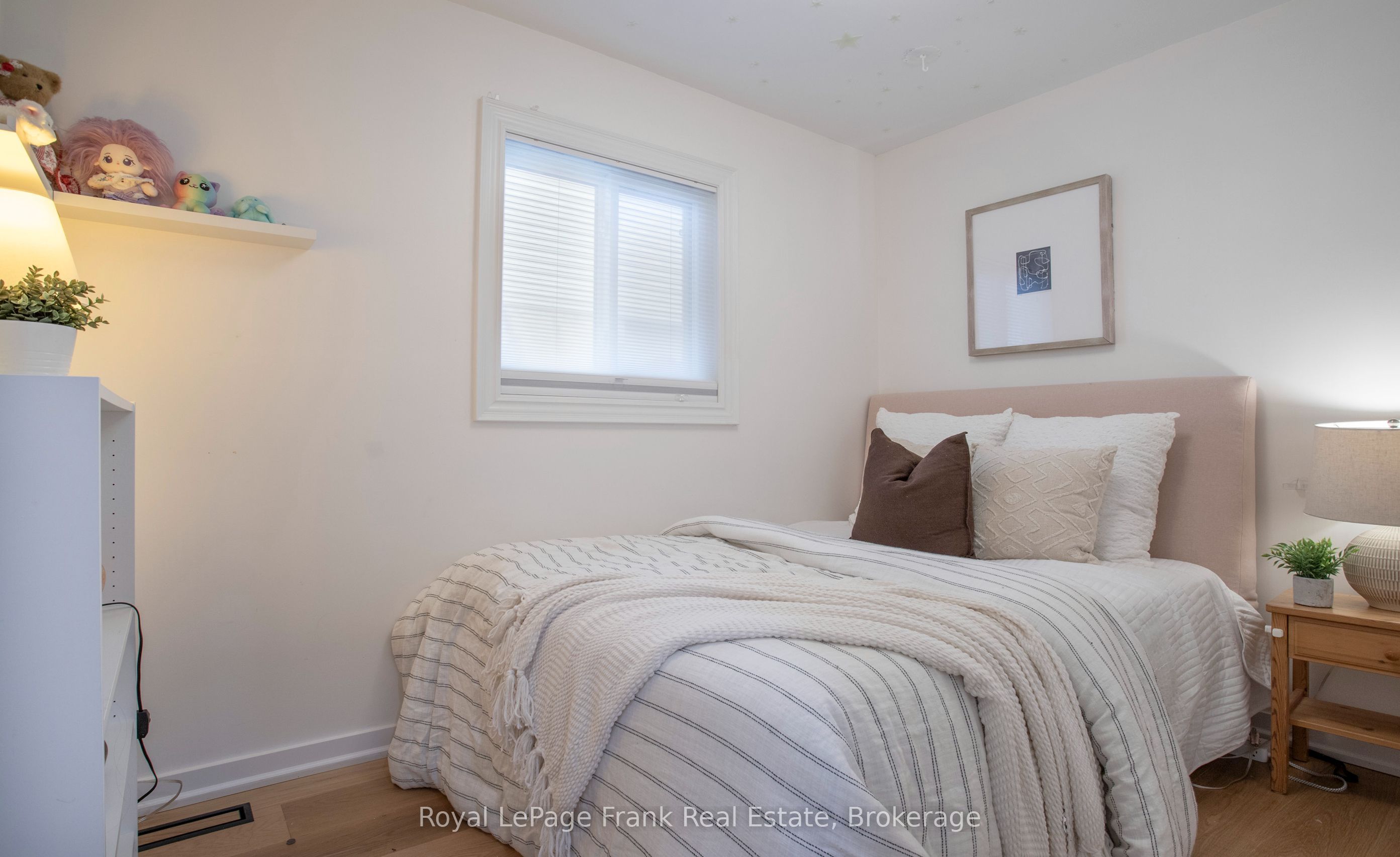 37 Angus Drive Property Photo 30