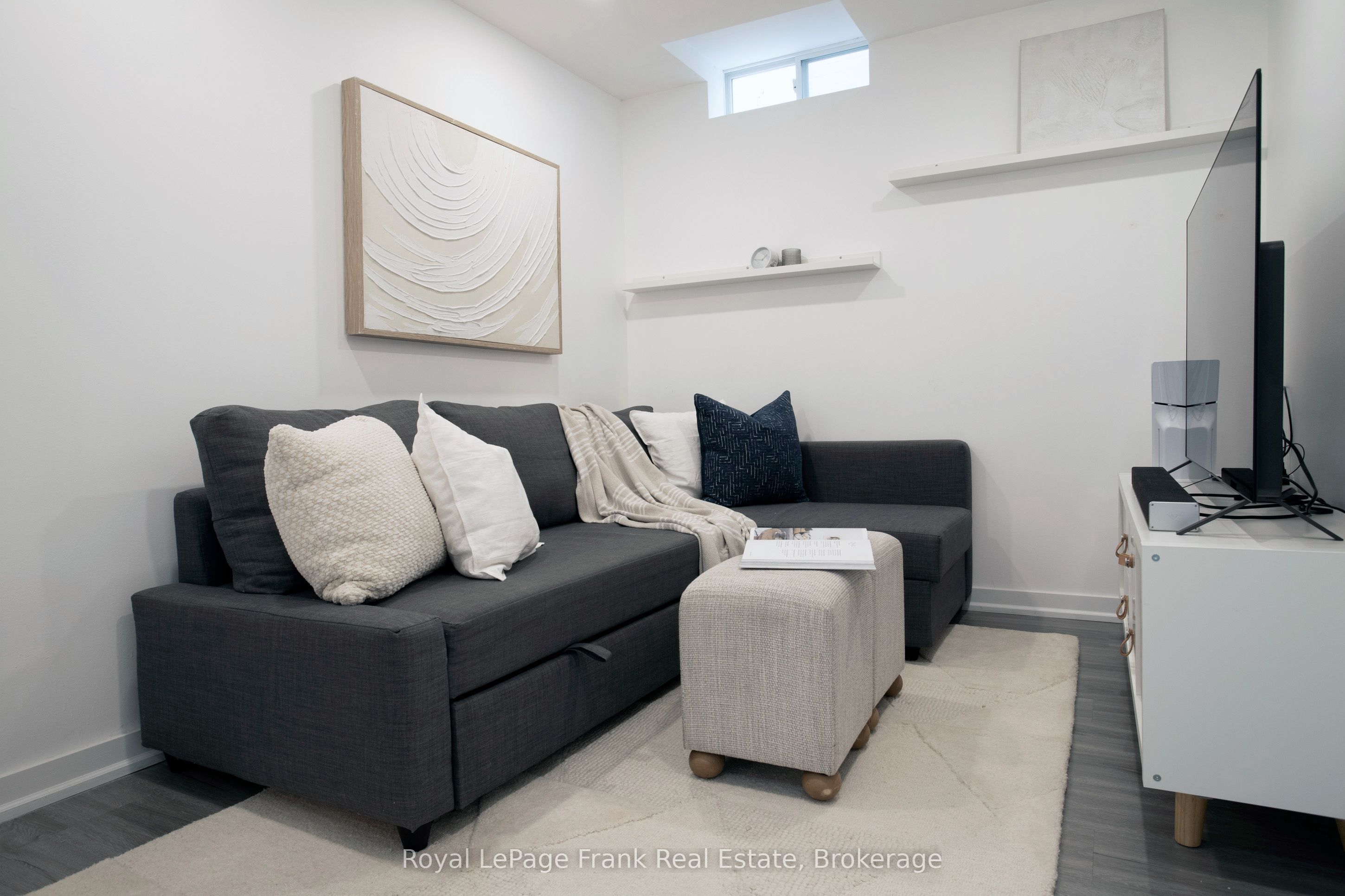 37 Angus Drive Property Photo 42