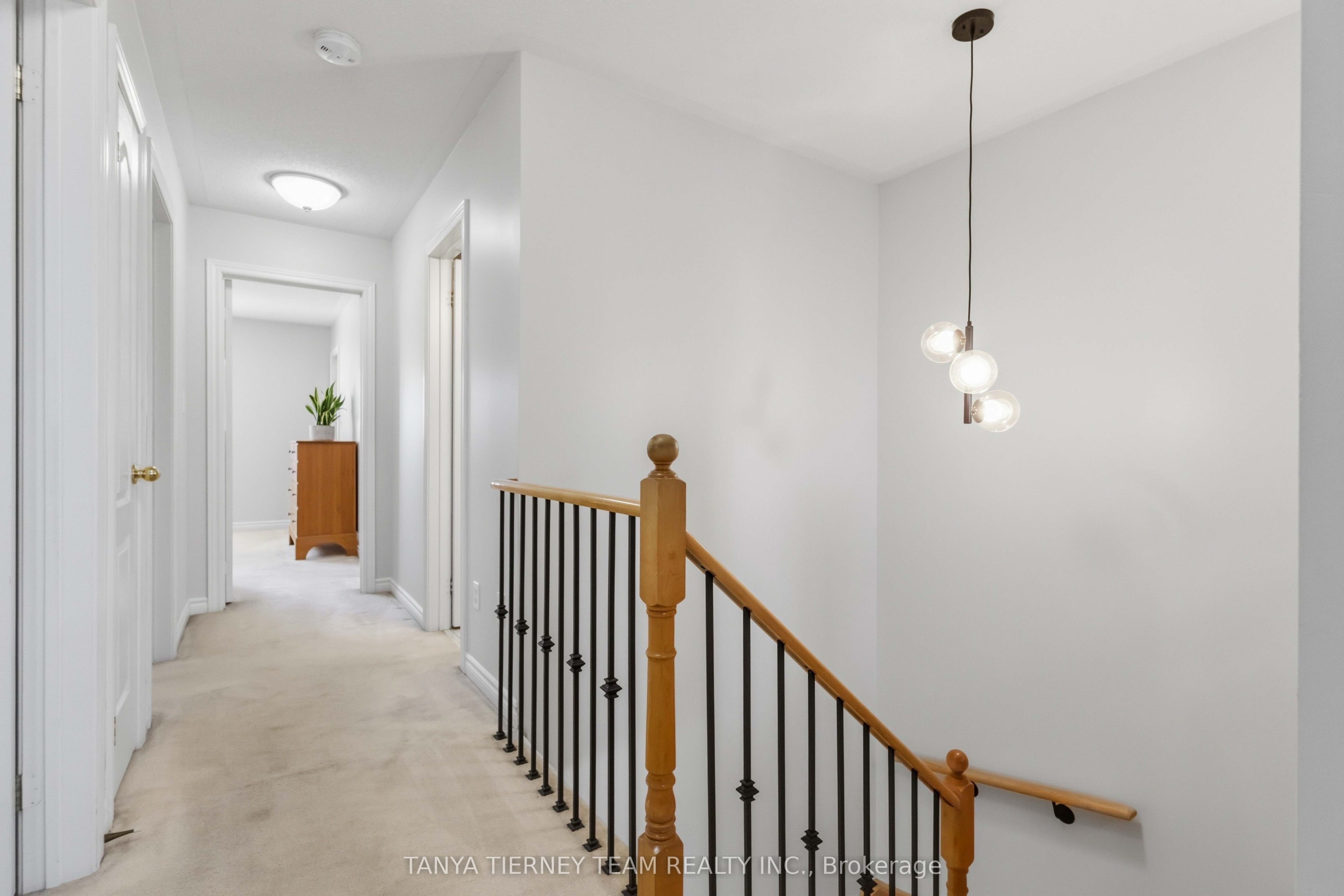 28 Castle Green Drive Property Photo 24