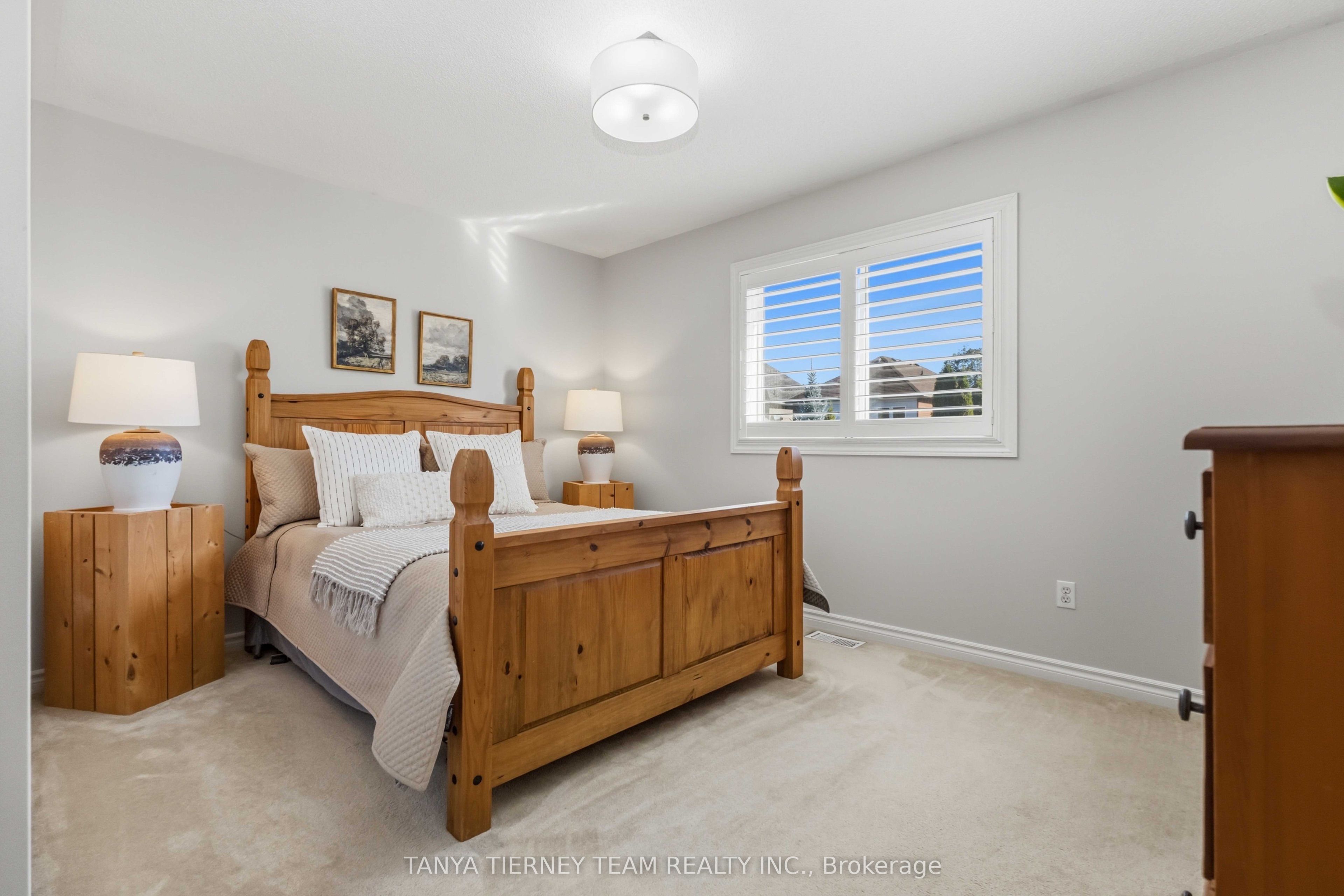 28 Castle Green Drive Property Photo 29