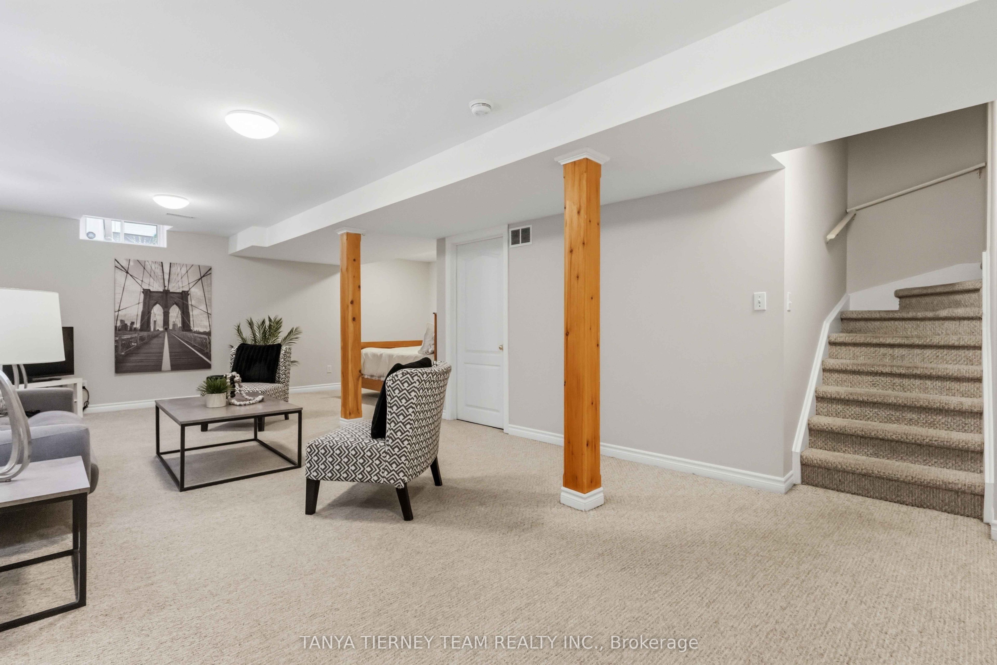 28 Castle Green Drive Property Photo 36