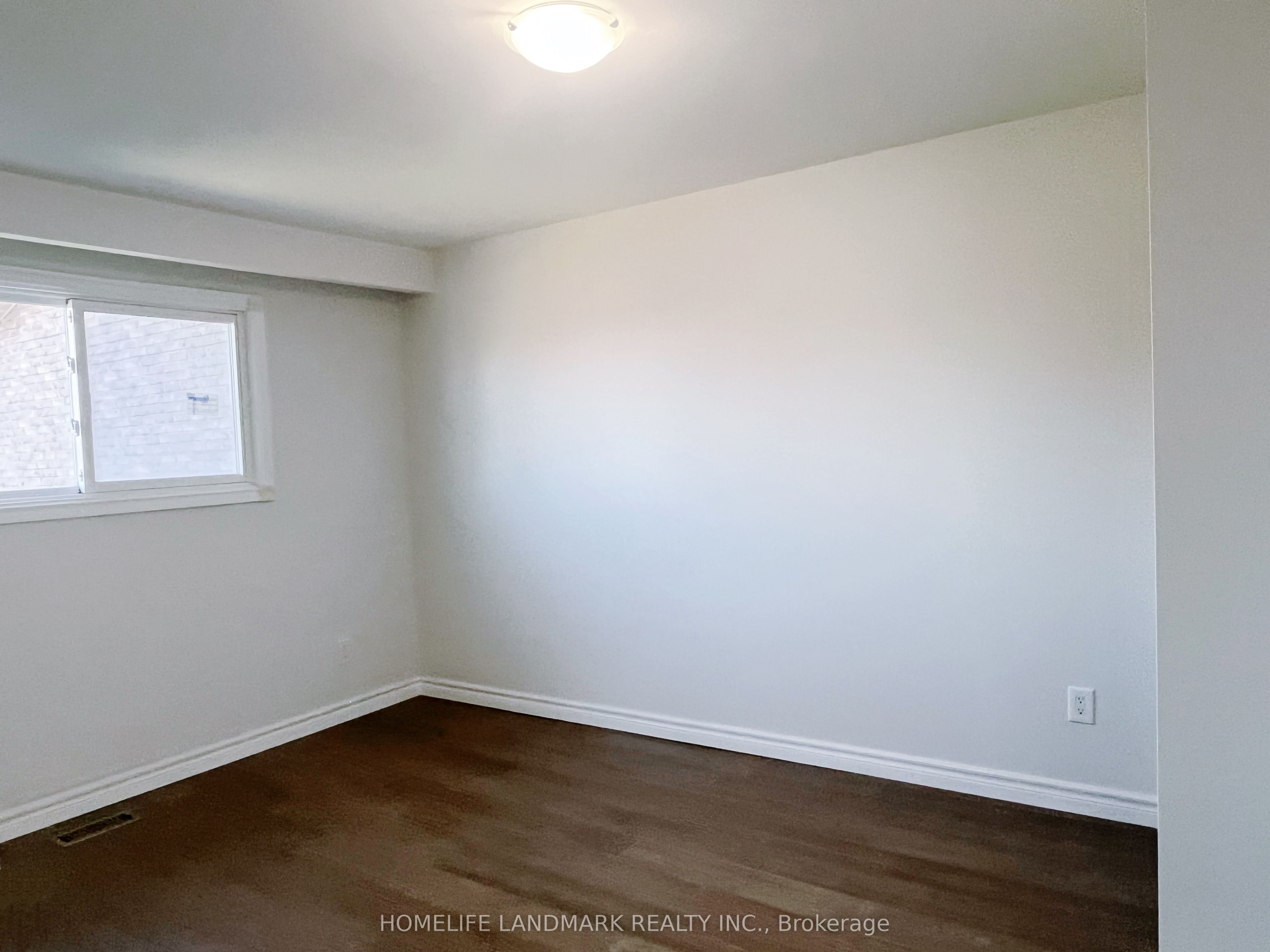 6 Snowhill Crescent Property Photo 14