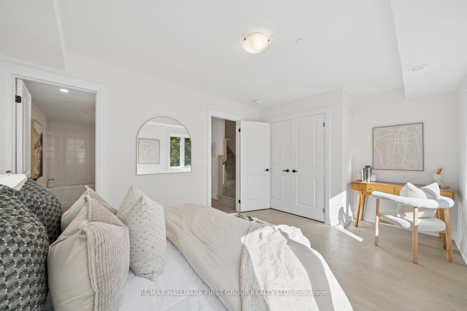 39 Marret Lane Property Photo 13