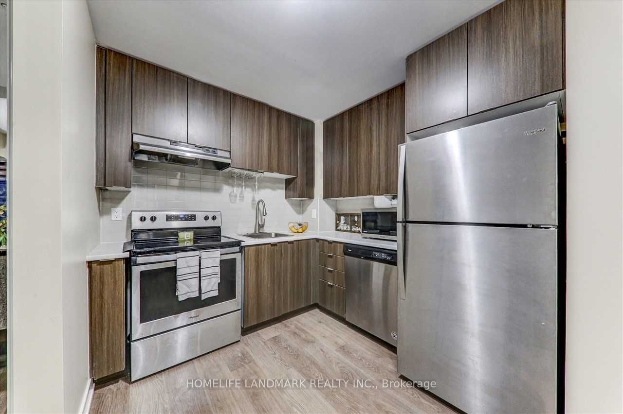 70 Orchid Place Drive 15 Property Photo 10