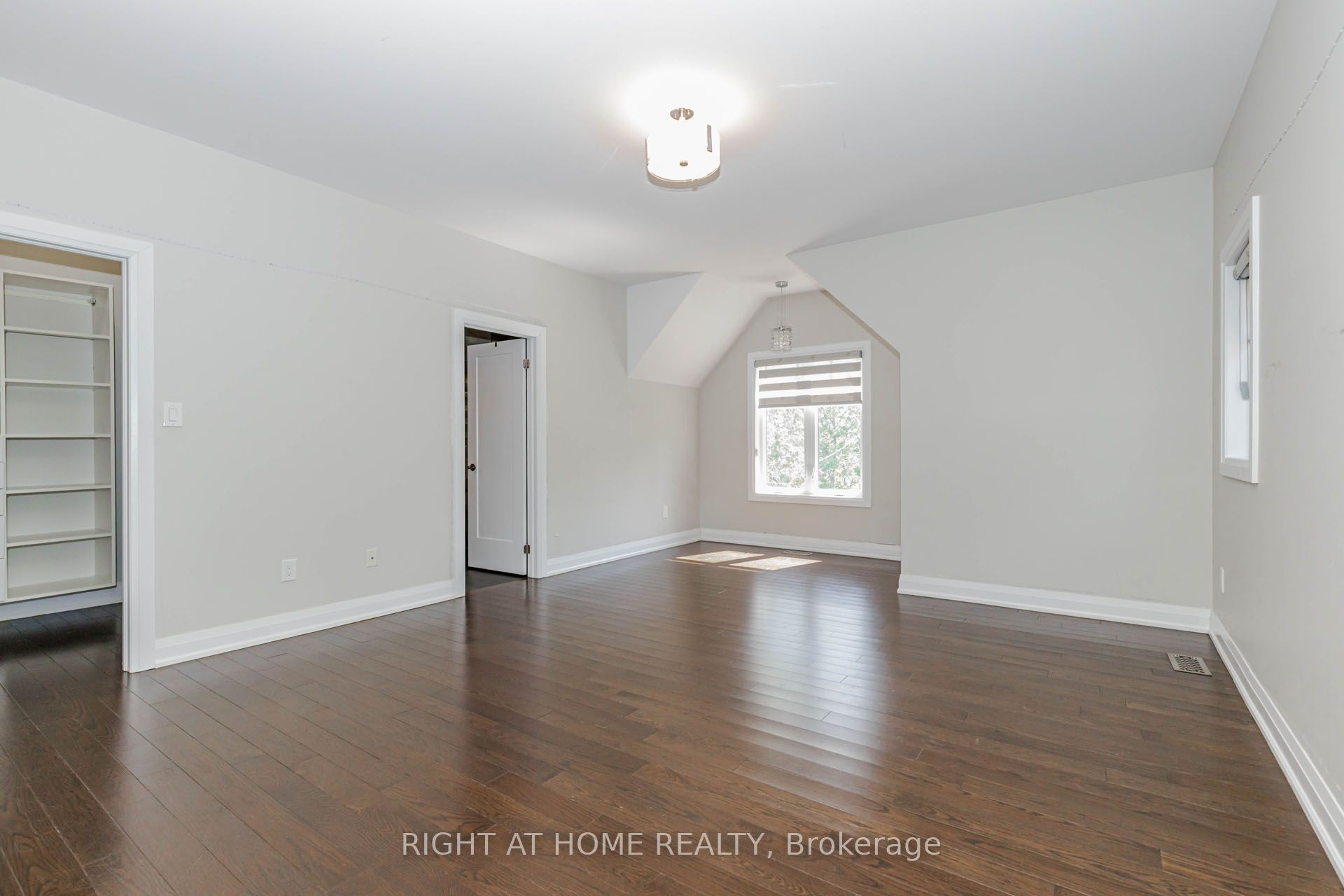 146 Colonel Danforth Trail Property Photo 27