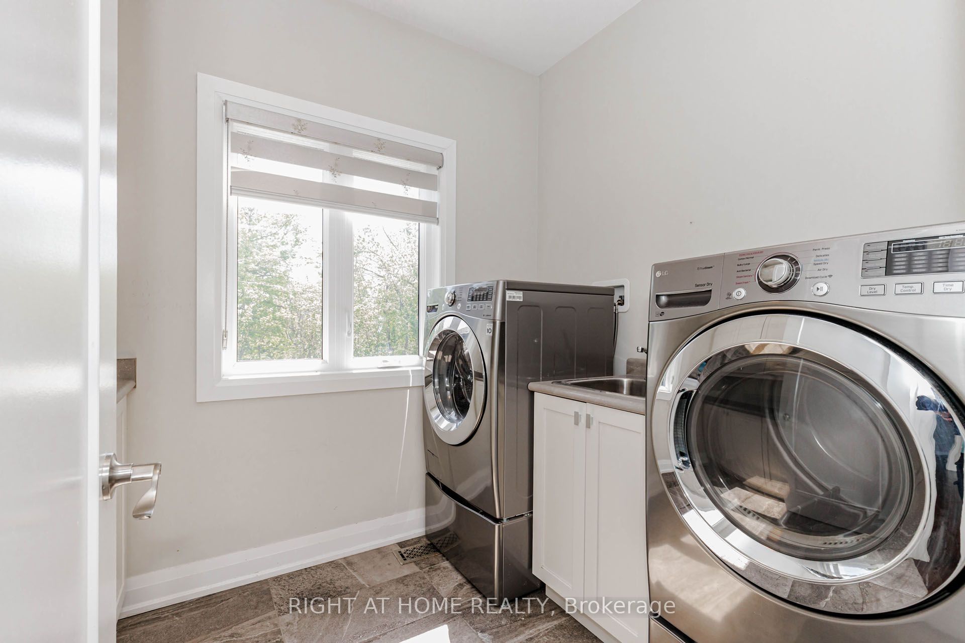 146 Colonel Danforth Trail Property Photo 35