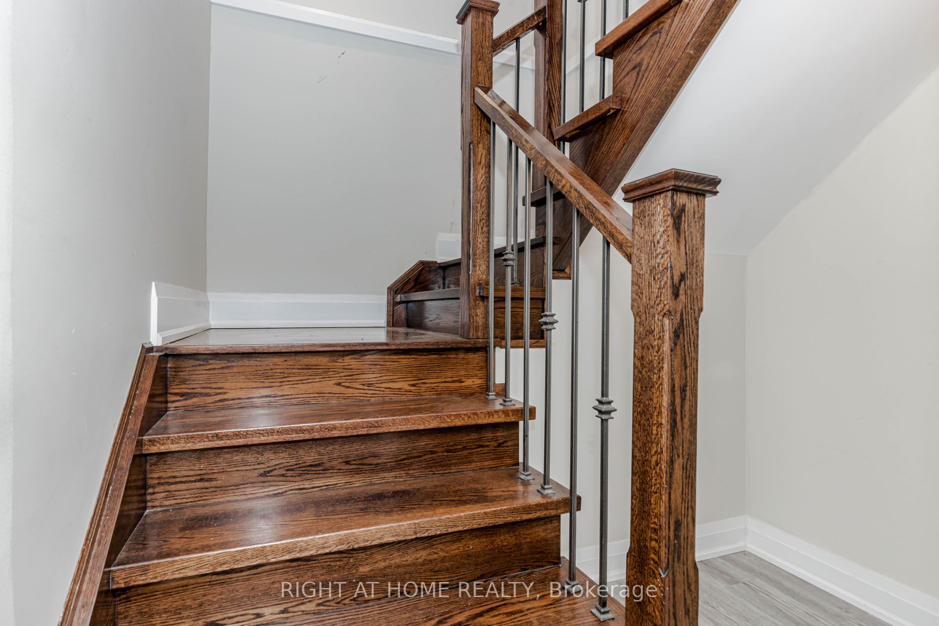 146 Colonel Danforth Trail Property Photo 36