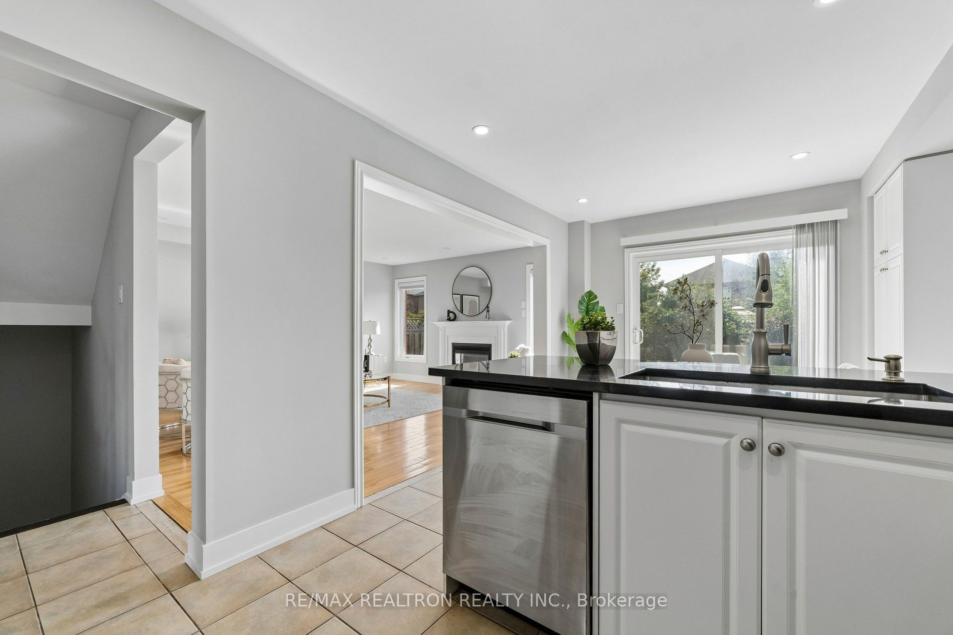 58 Lurosa Crescent Property Photo 19