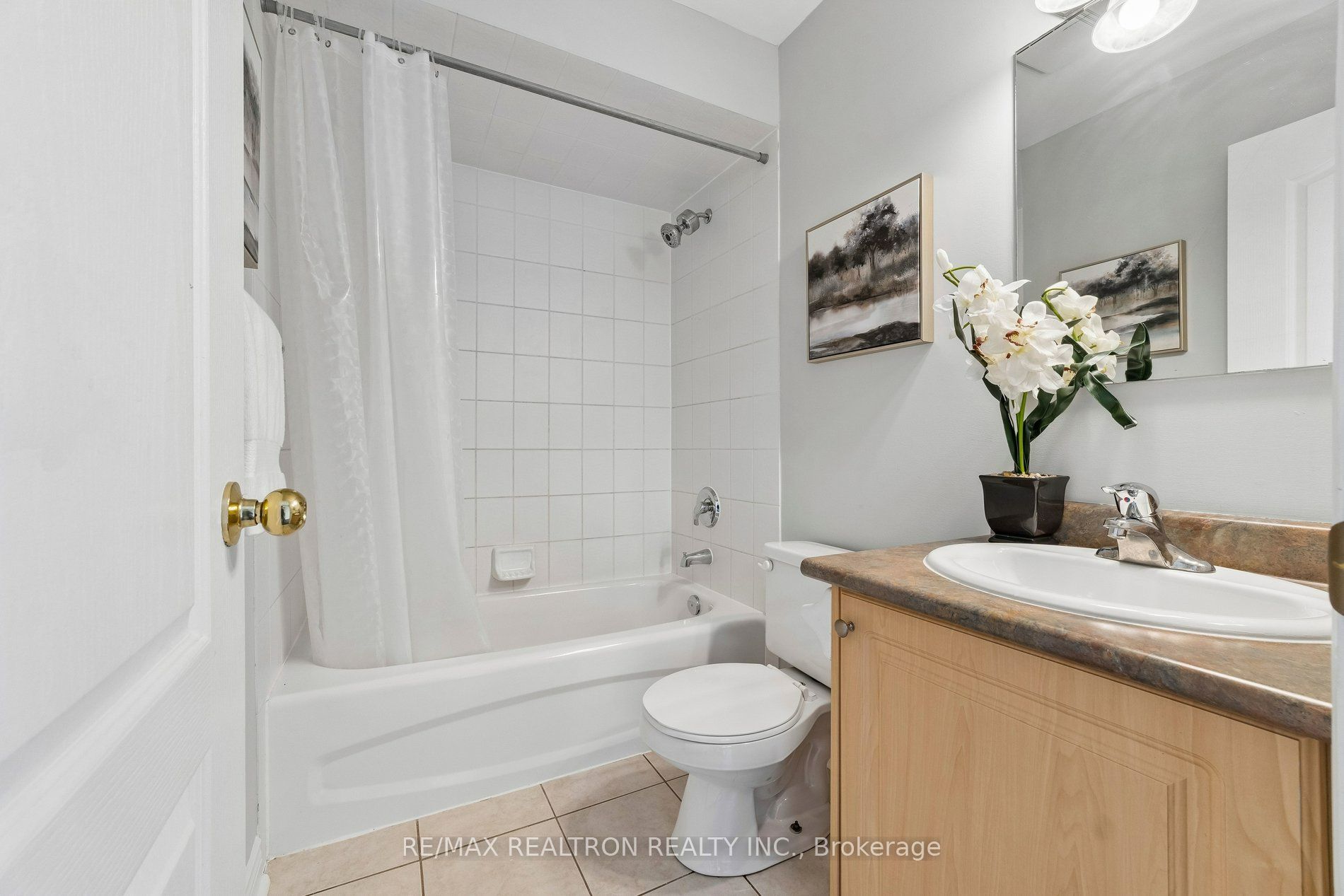 58 Lurosa Crescent Property Photo 40