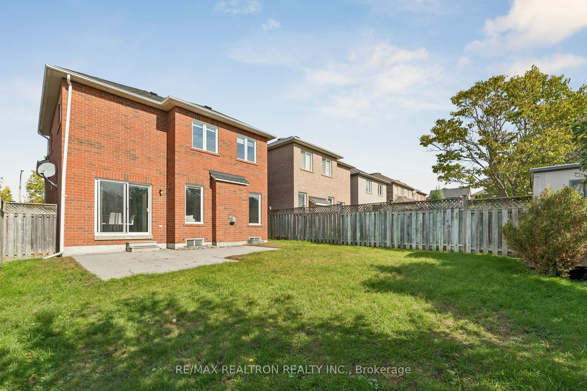 58 Lurosa Crescent Property Photo 48