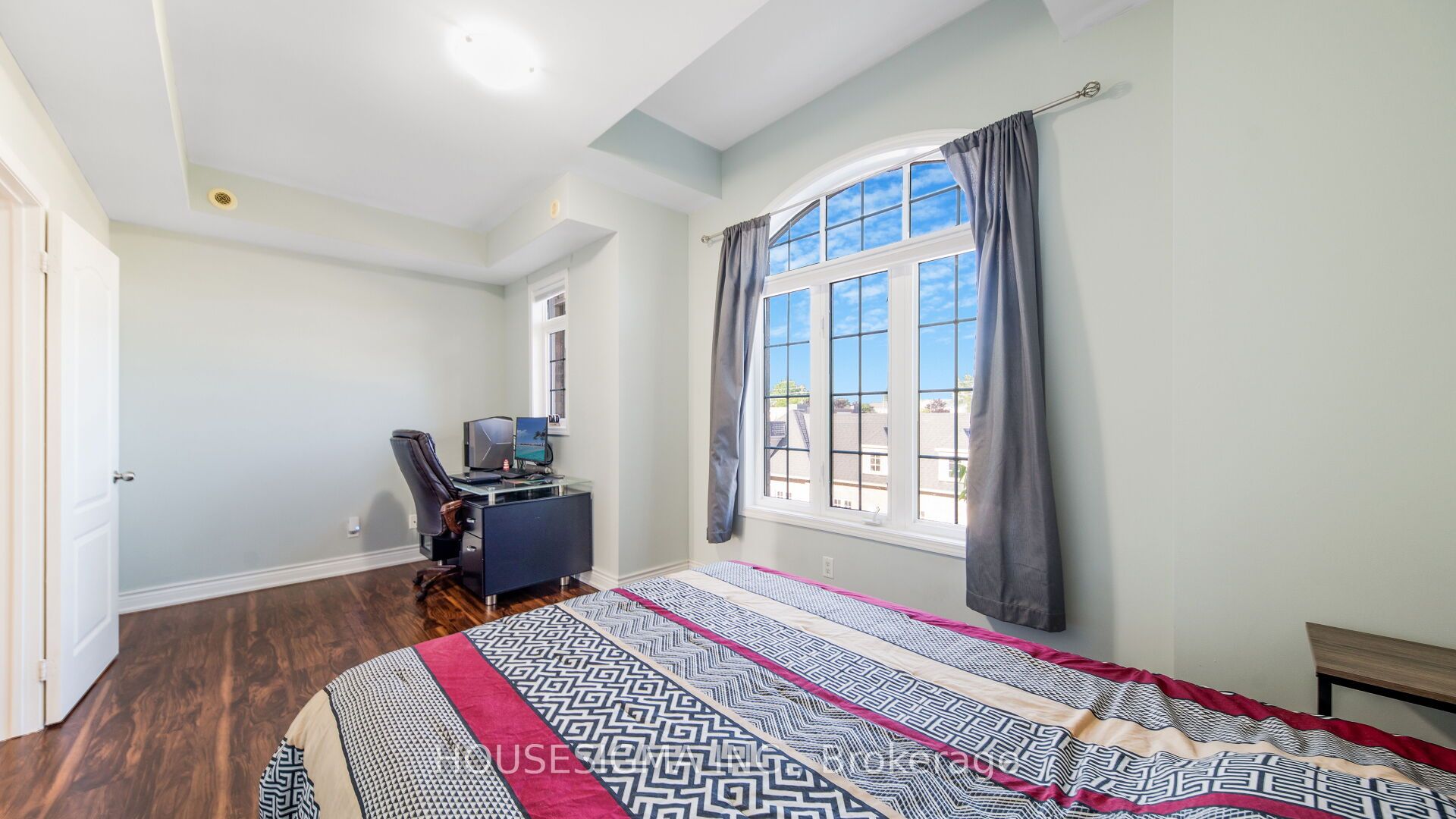 18 Lovegrove Lane Property Photo 18