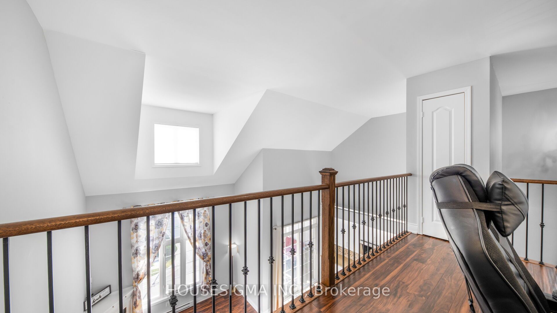 18 Lovegrove Lane Property Photo 23