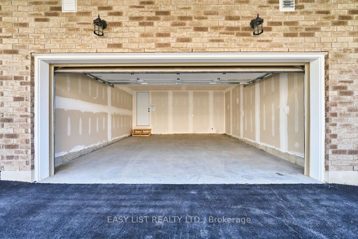 71 Addyman Crescent Property Photo 10