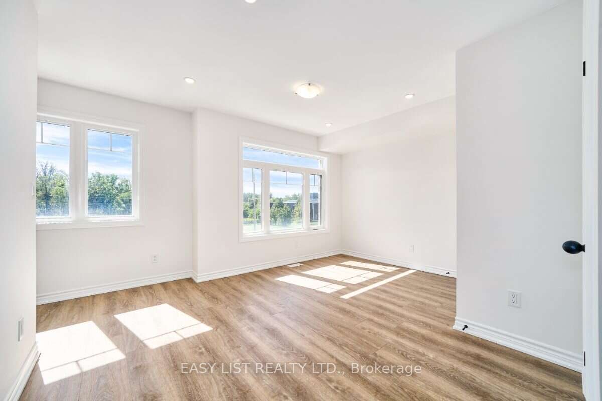 71 Addyman Crescent Property Photo 15
