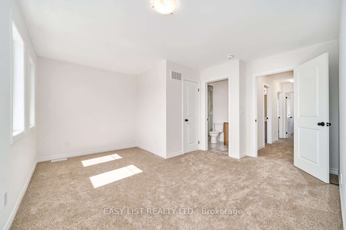 71 Addyman Crescent Property Photo 40